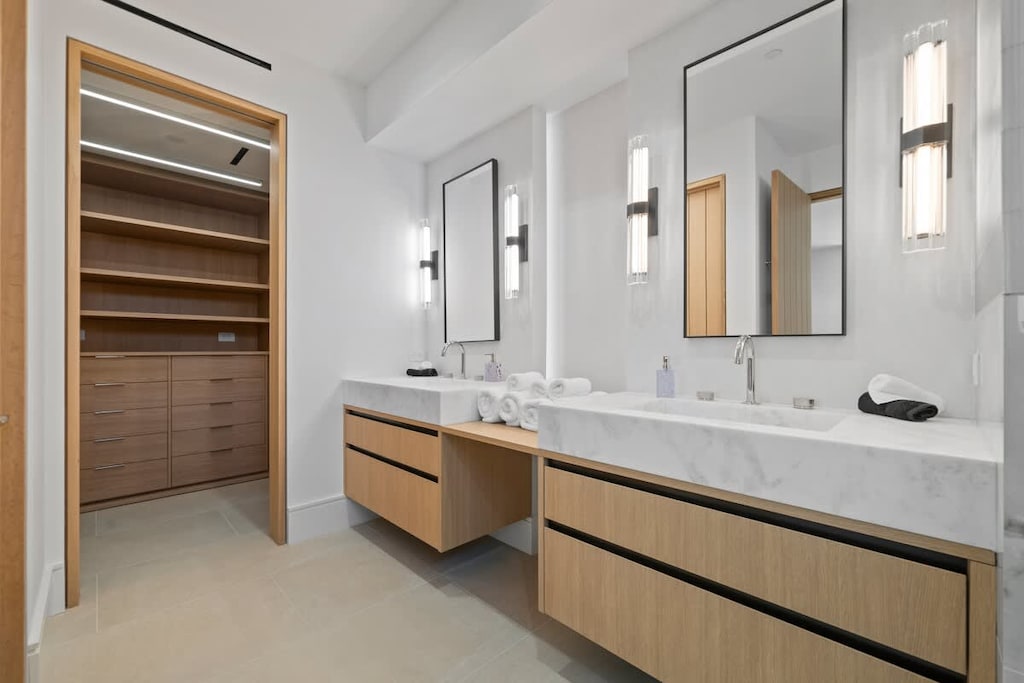 DSC05603-GarrettStoffel