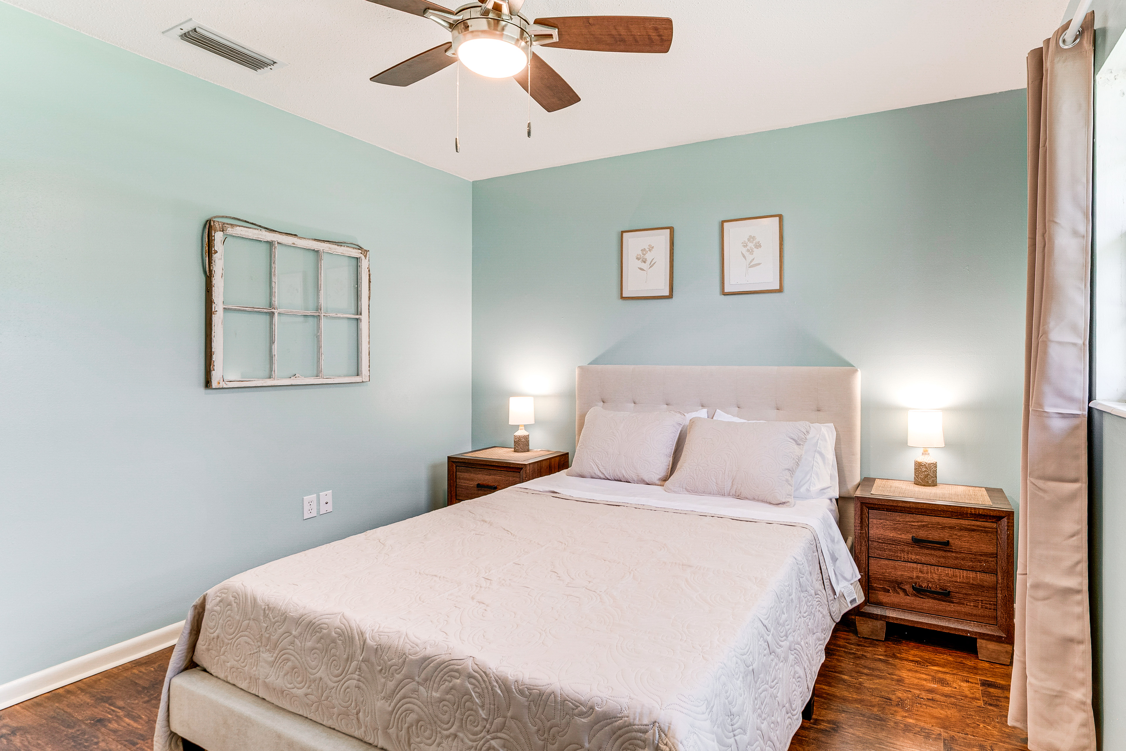 5 Mi to Silver Springs State Pk: Gem w/ Game Room!