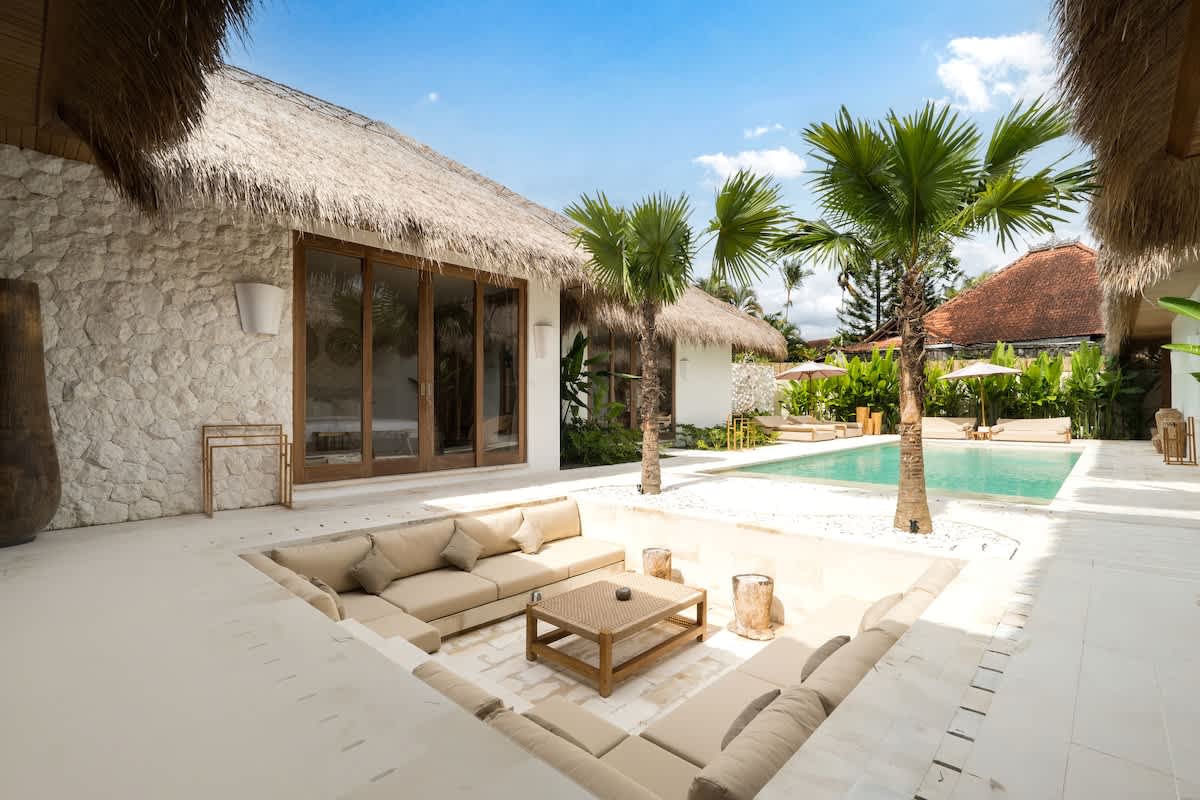 Villa Aya : 4BR Private Pool & Outdoor Bathtub