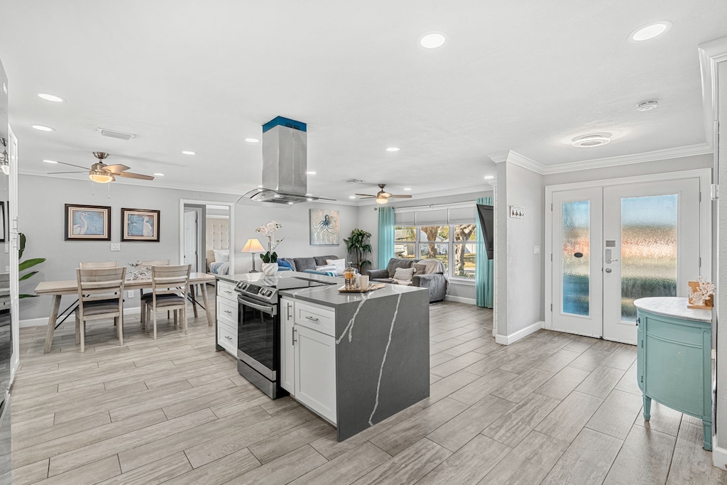 Spacious open layout