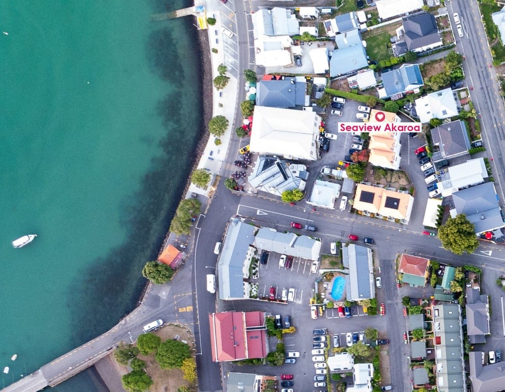 Birds eye view 1 minute walk to waterfront and main wharf