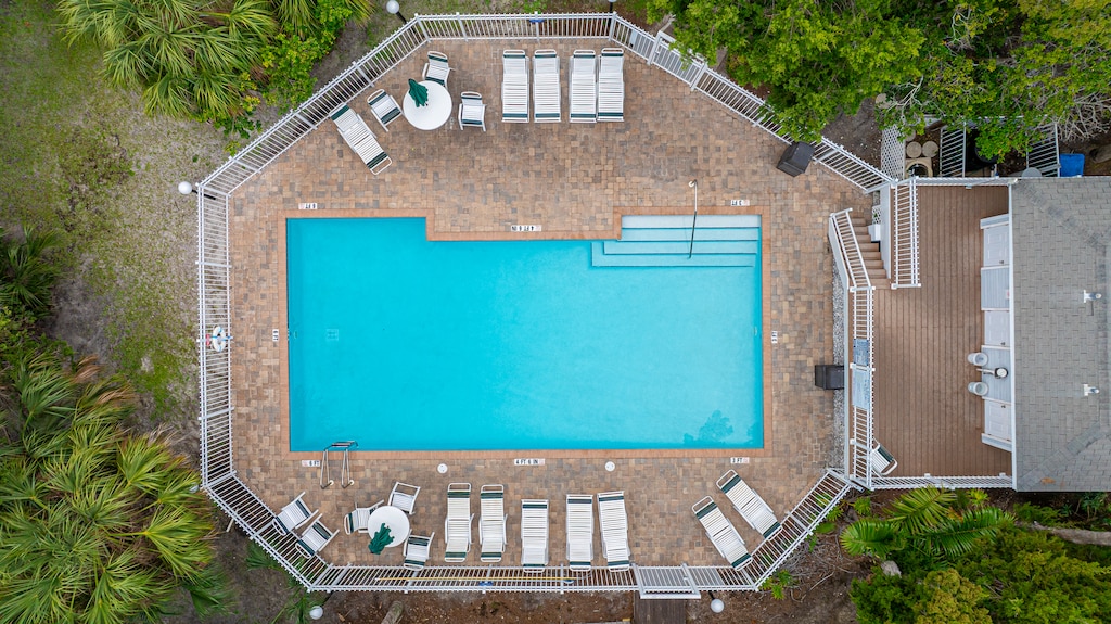 Private Pool Area