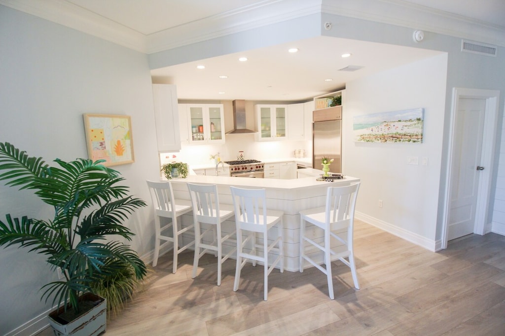 Breakfast Bar