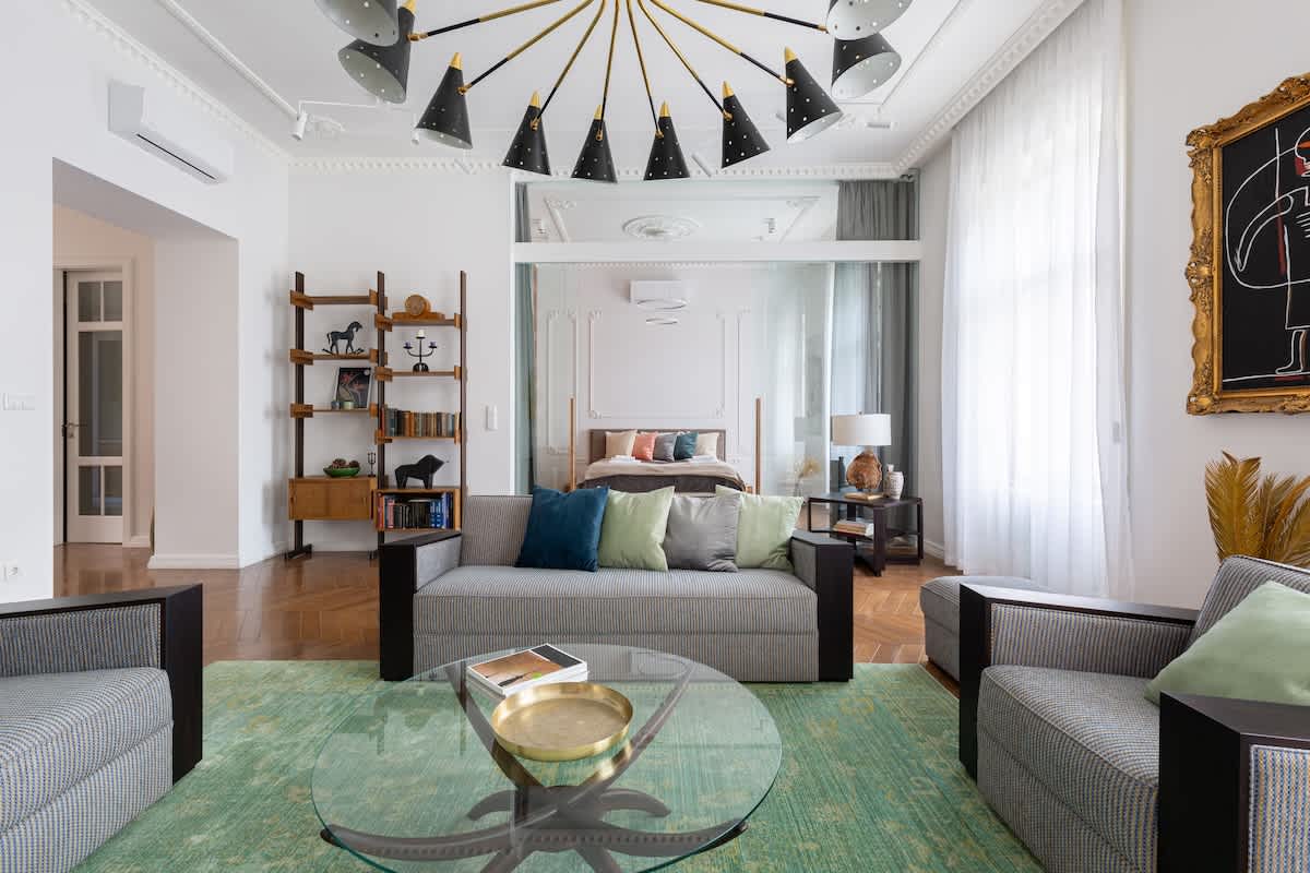 Art Deco Luxury in The Absolute Center