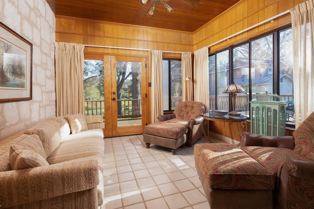 Back room with lots of windows for beautiful views of the Guadalupe River!