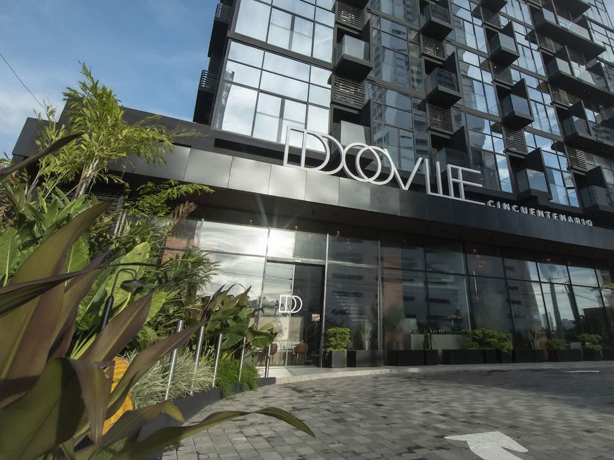 Signature stay in modern 1BR Panama