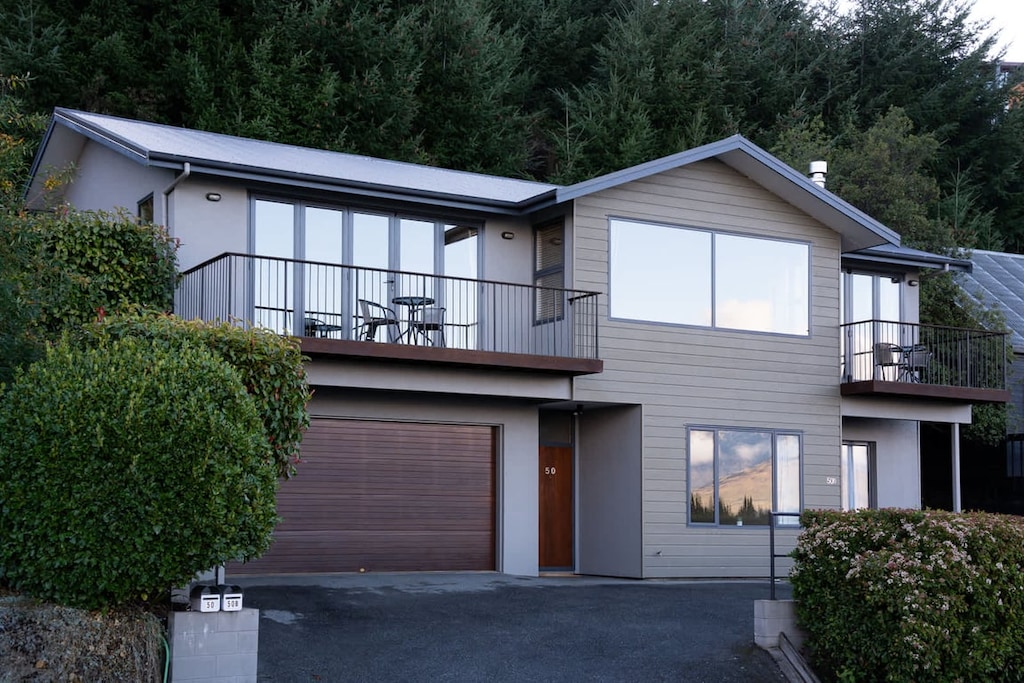 Spacious holiday home perfect for family getaways.