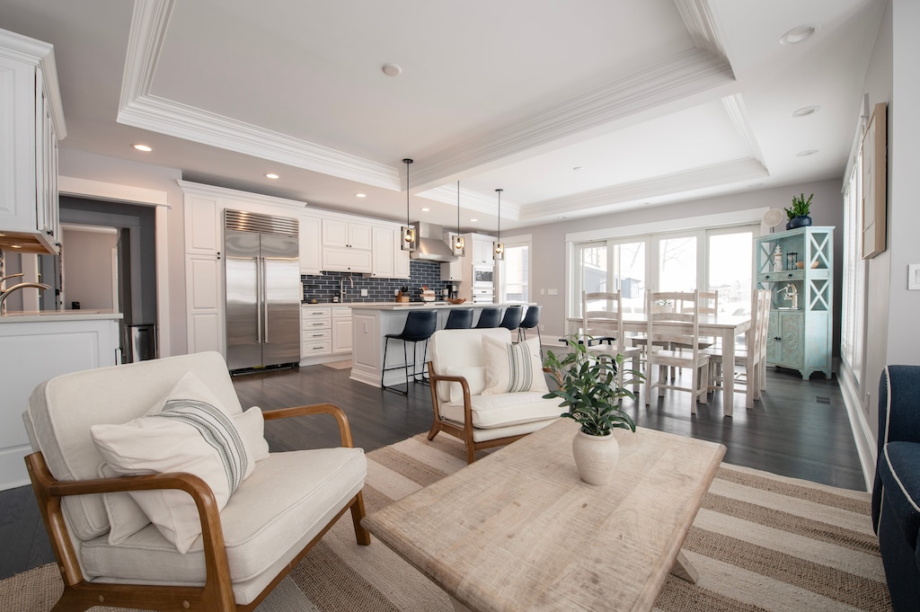 The heart of Arundel House seamlessly combines the kitchen, dining, and living spaces, creating the perfect setting for family meals, celebrations, and memorable moments spent together.