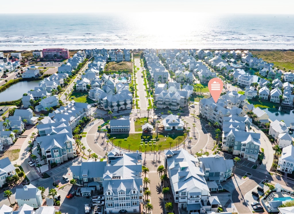 Aerial View, Location. 