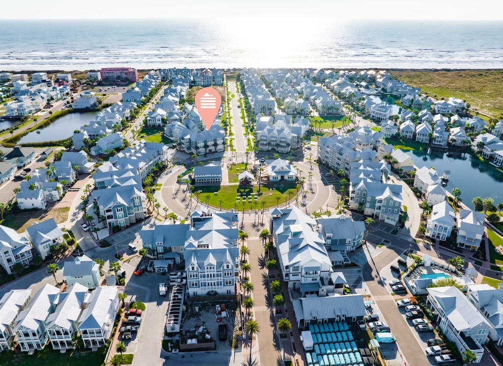 Aerial View, Location. 