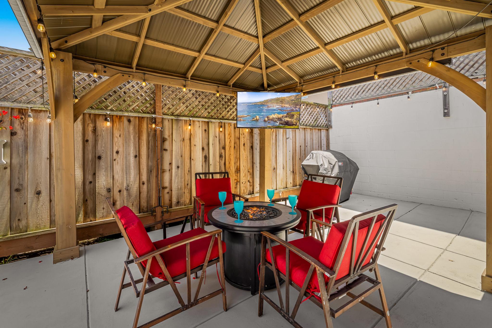 Wonderful Outdoor Living Space Wonderful Outdoor Living Space