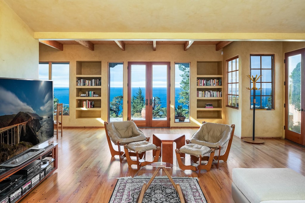  Stunning Ocean Views from Almost Every Room!