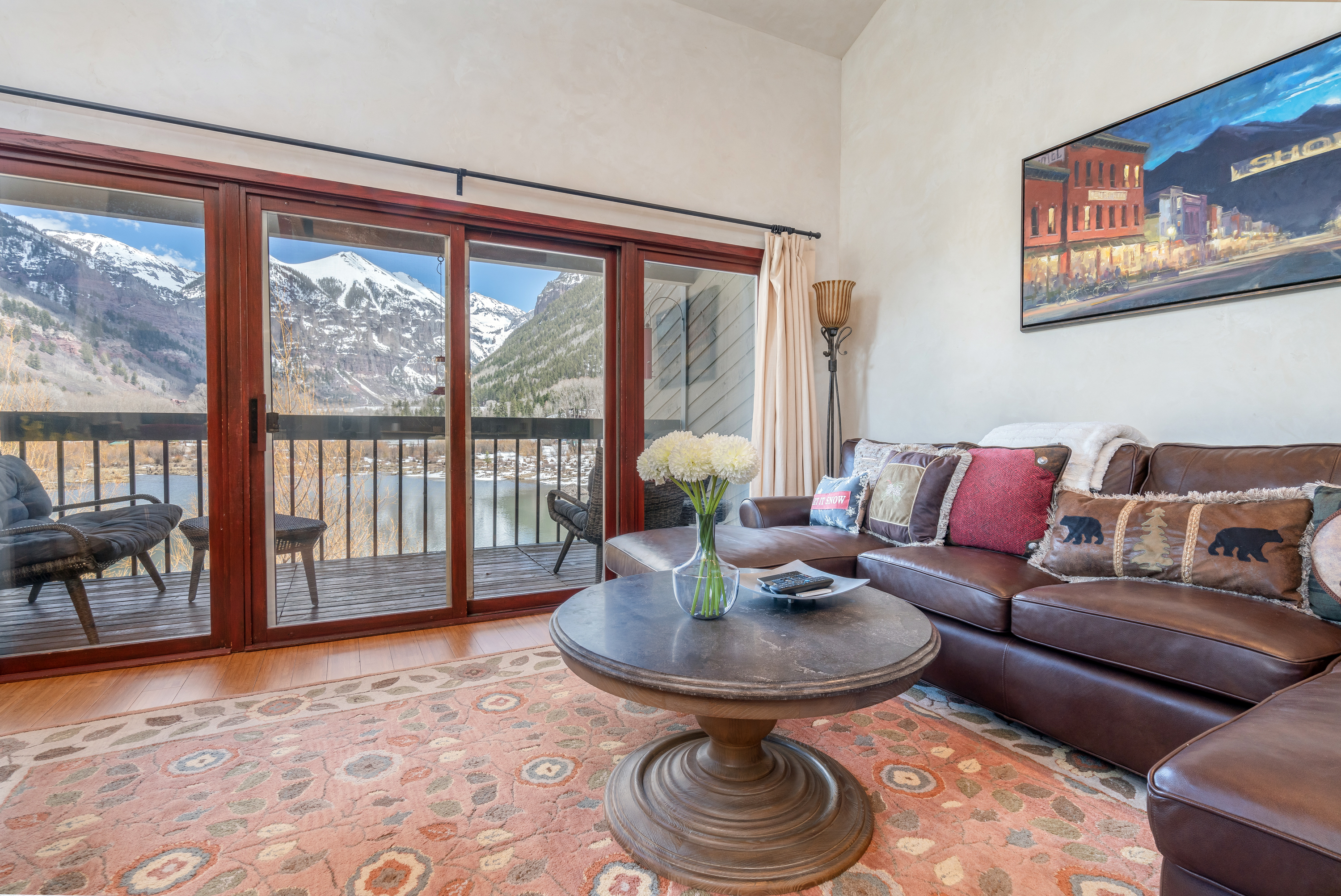 3-telluride-riverside-b201-living-with-view_0