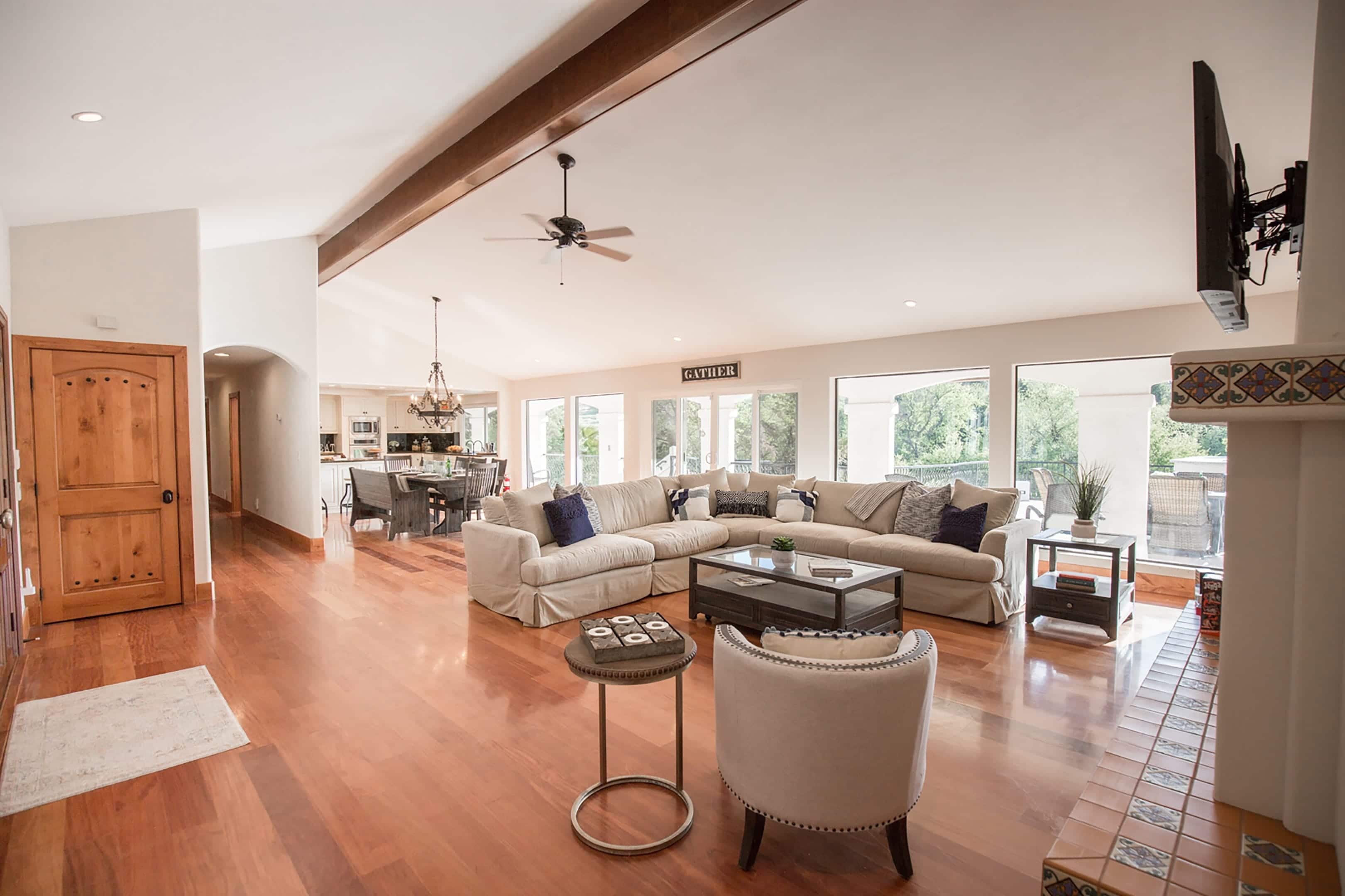 Naturally lit, spacious living room opens right up to the balcony. Naturally lit, spacious living room opens right up to the balcony.