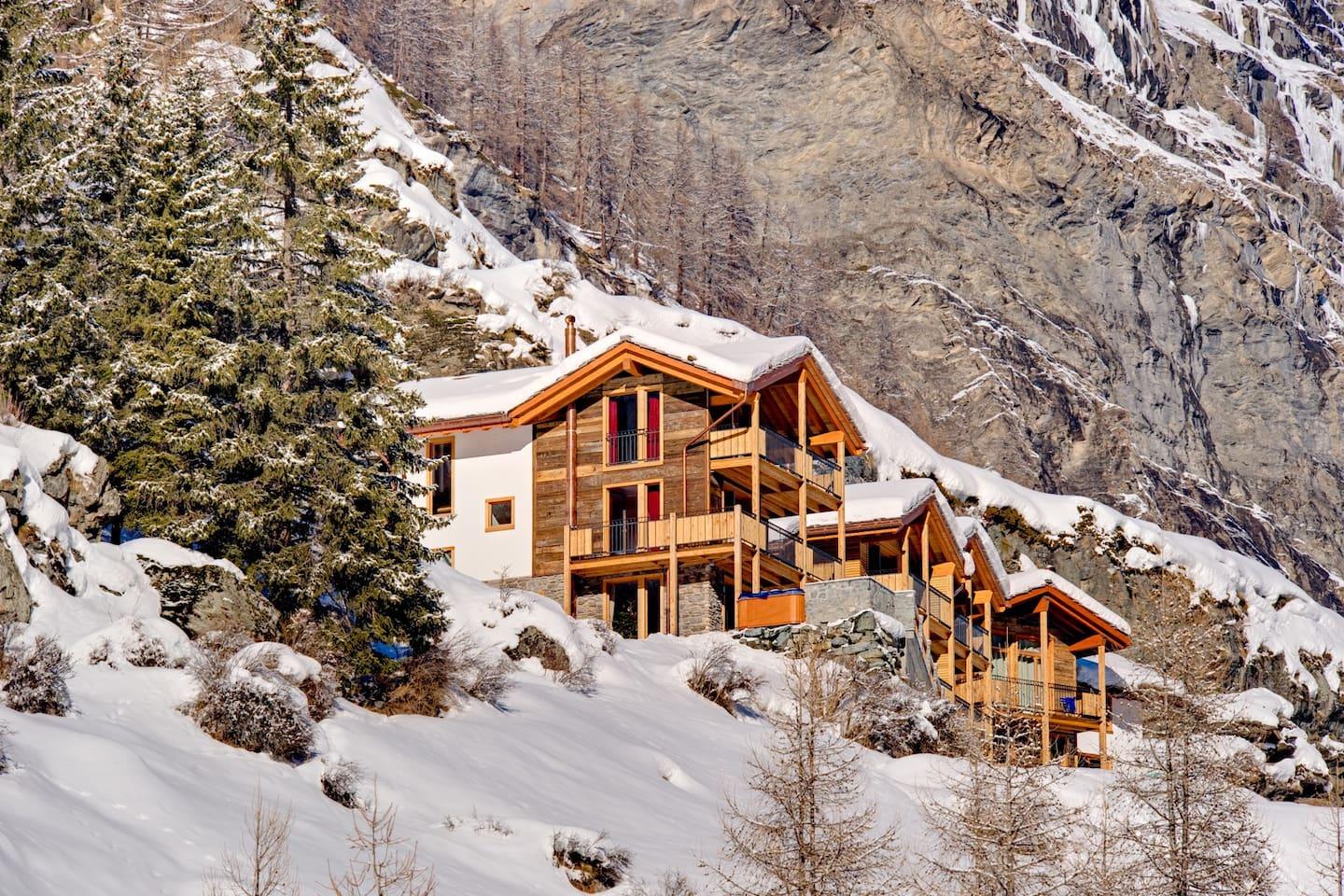 Property Image 1 - PHENOMENAL BIG CHALET WITH SPECTACULAR VIEWS