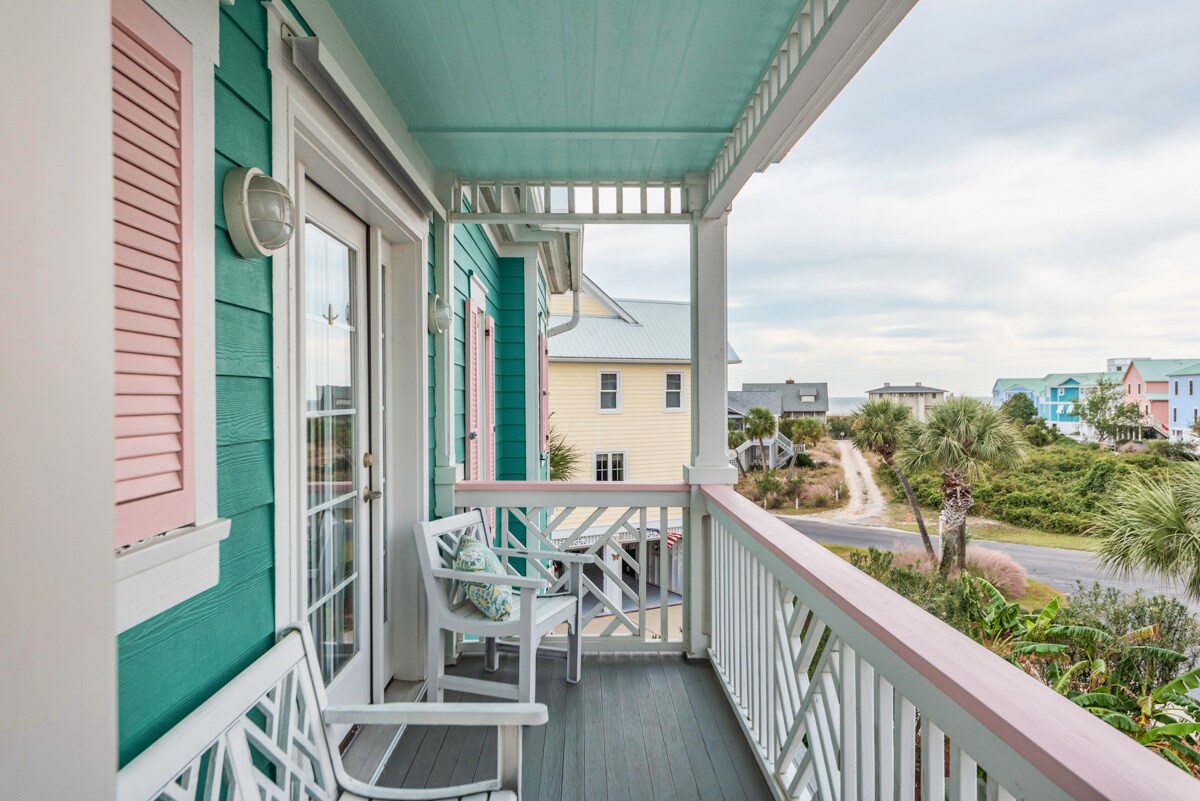 Property Image 2 - Seas the Day on Harbor Island Property Image 2 - Seas the Day on Harbor Island