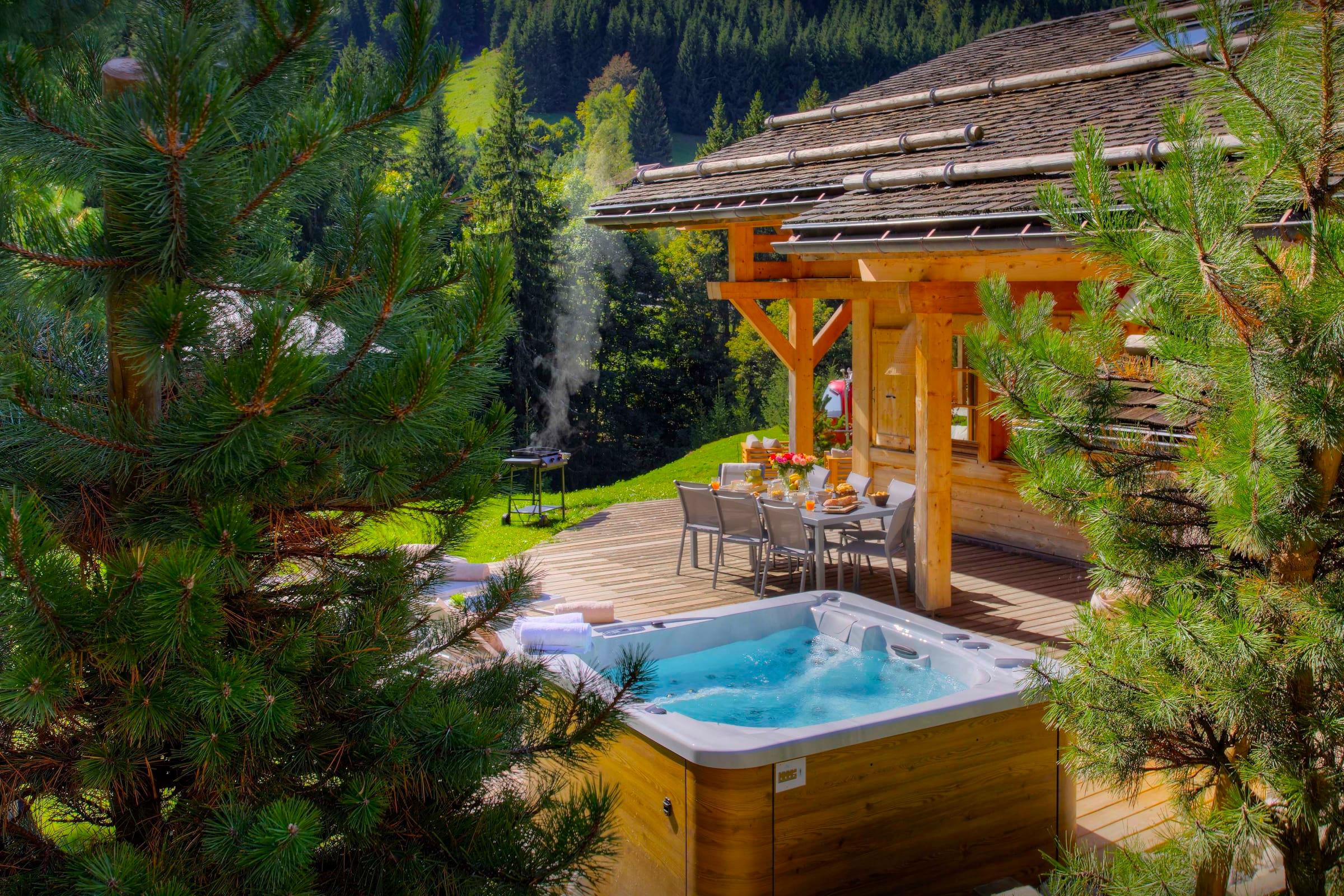 Property Image 2 - Delightful Chalet With Terrace and Hot Tub