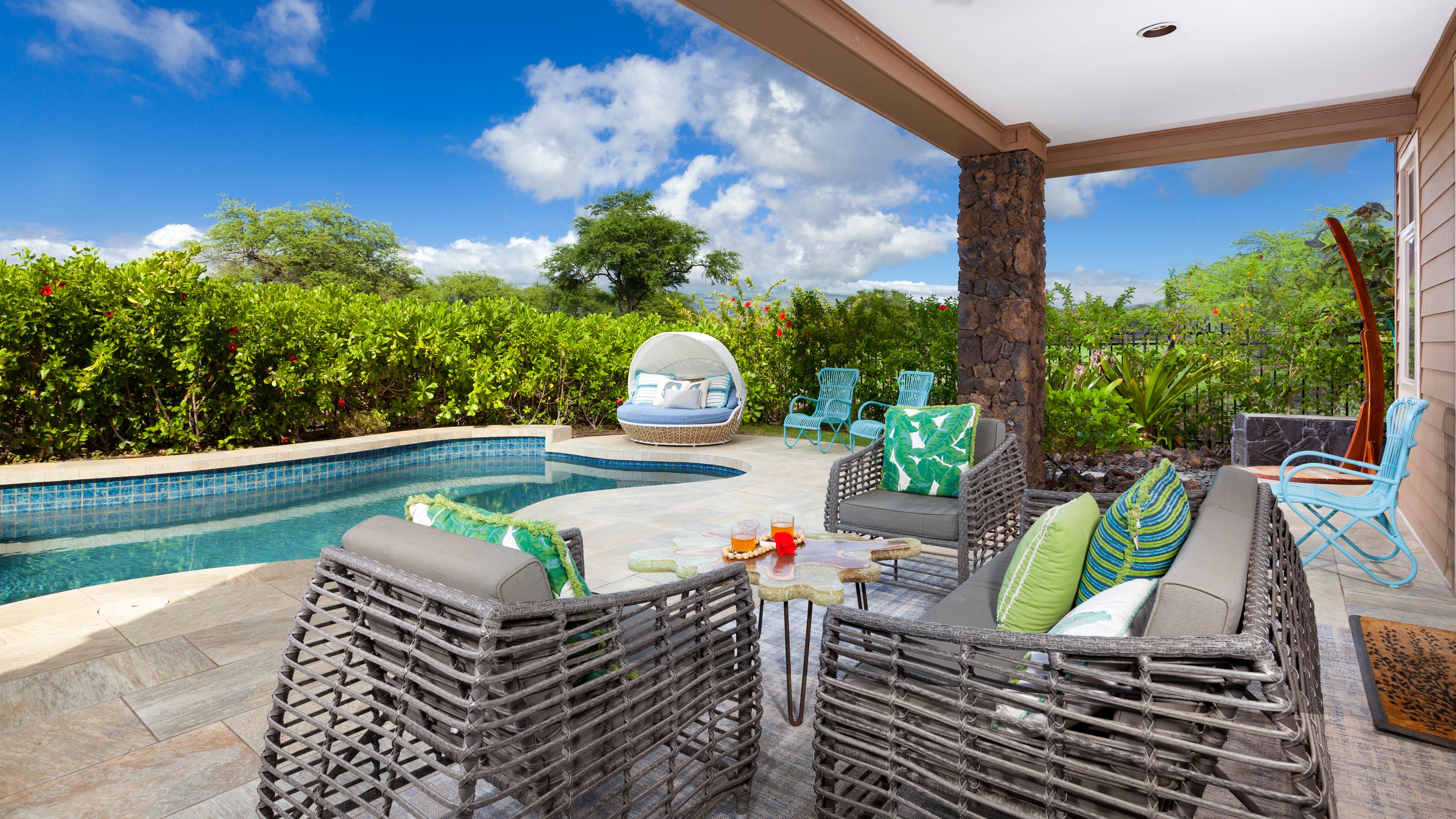 Welcome to Sea Glass House!
Luxury KaMilo home with best views, private heated pool and spa