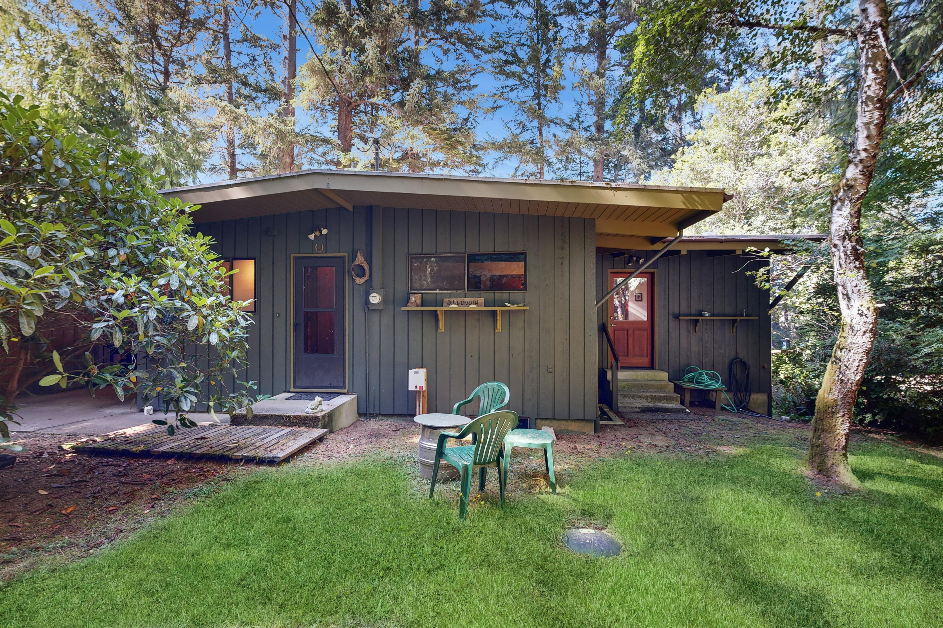 Property Image 2 - Marty’s Lakehouse on the Coast