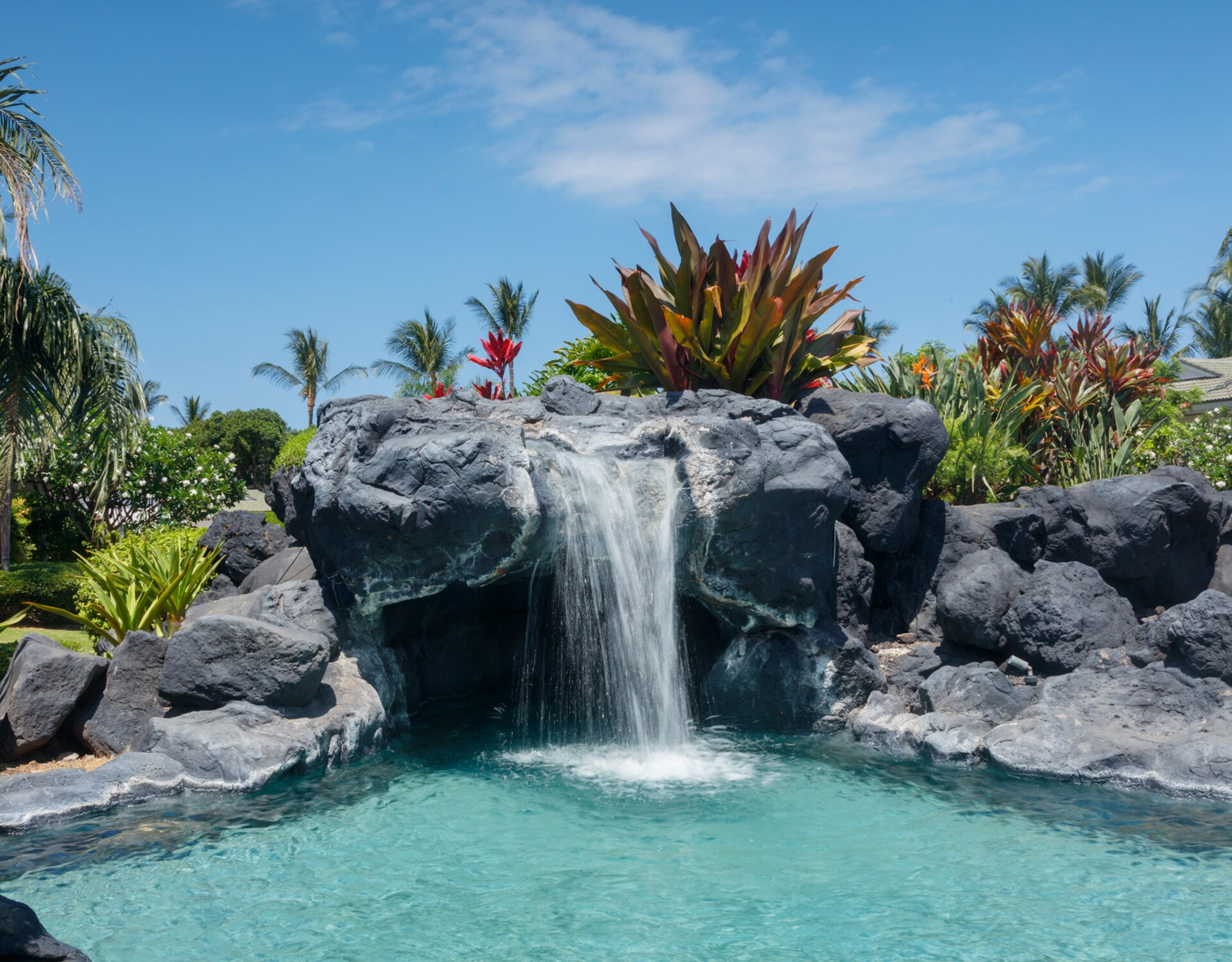 Islands at Mauna Lani pool - swim in grotto