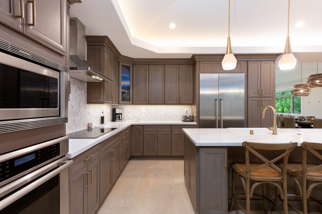 Lots of room for preparing wonderful island style meals