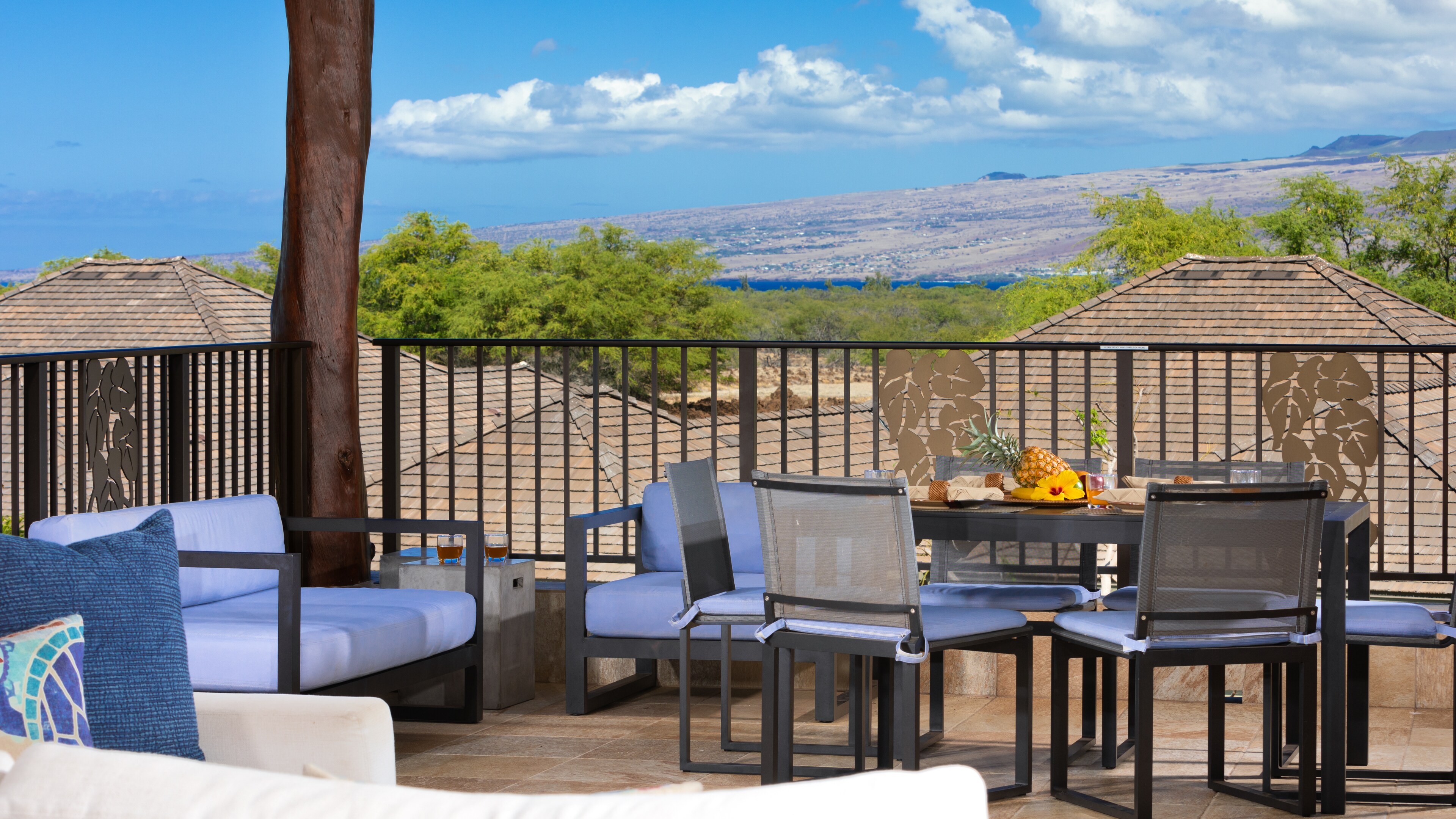 Welcome to Sand Castle Villa!
Gorgeous view of Kohala Mountain and peek-a-boo ocean views from the lanai
