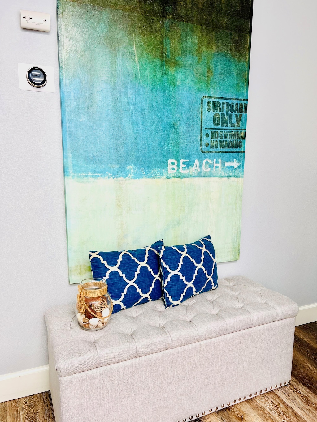 Avila Beach Gem is 2 blocks from the beach, a perfect home for families or friends to comfortably fit 8 guests.