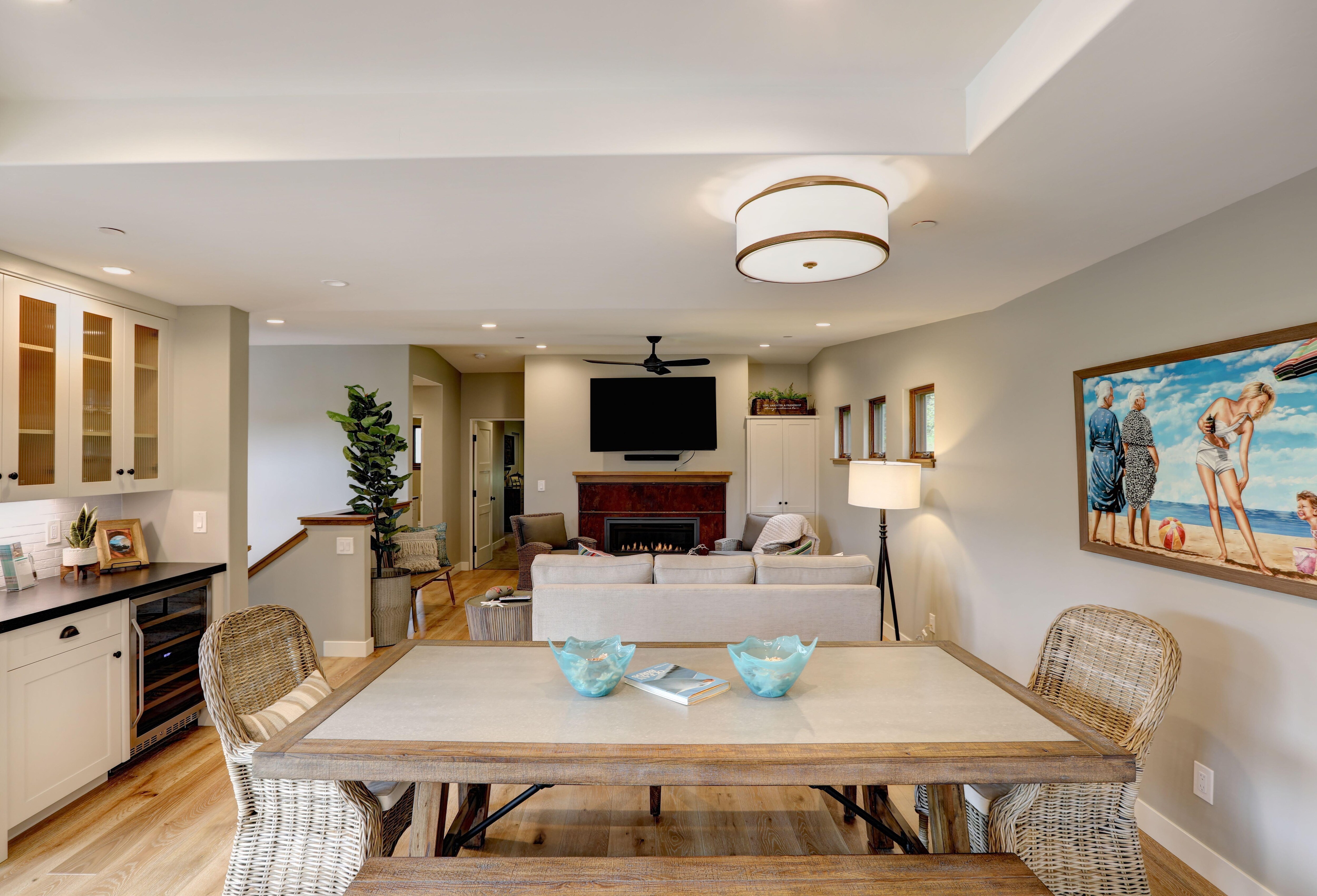 Dining area with nearby wine bar (wine cooler available to chill your fav local wines).