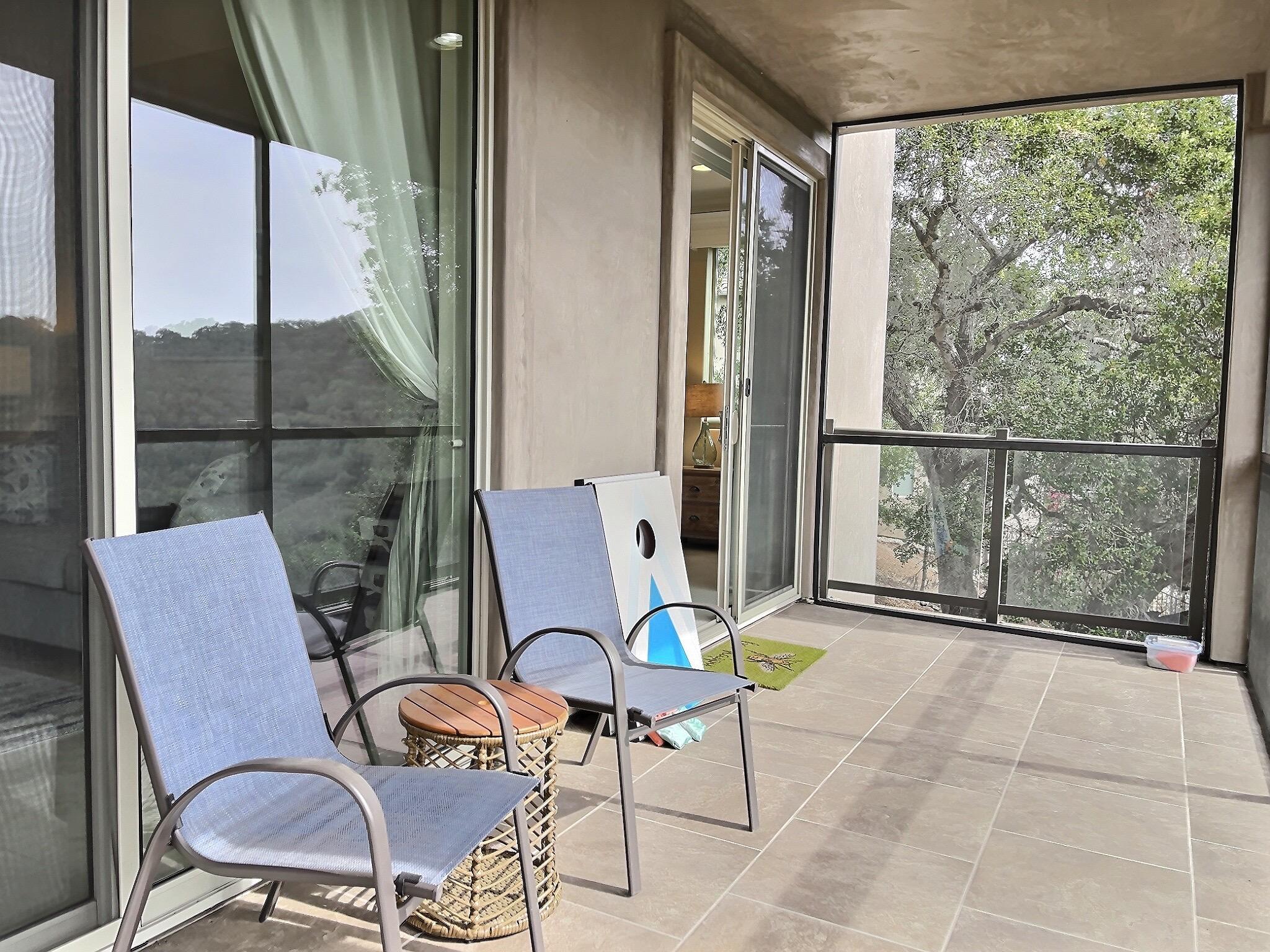 Luxurious Modern Home	in Gated Community