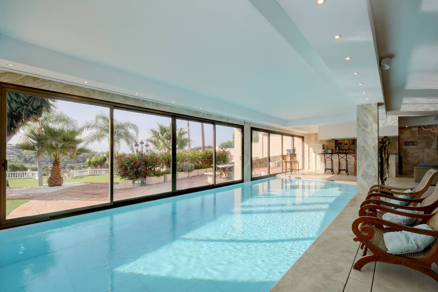 Property Image 2 - Exclusive villa indoor spa and stunning views over the golf course