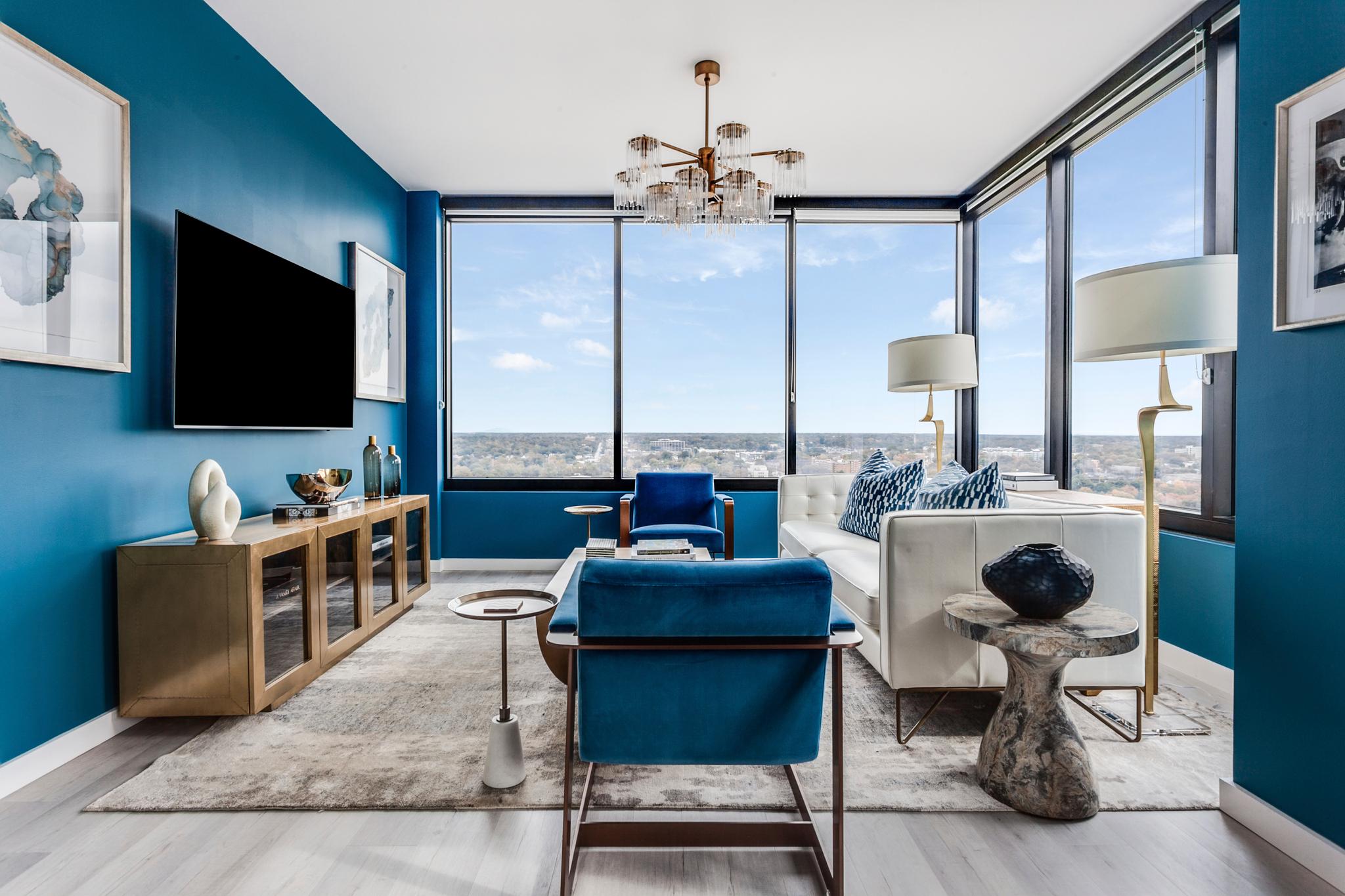 Property Image 1 - Hues of Blues with Majestic Views, Midtown