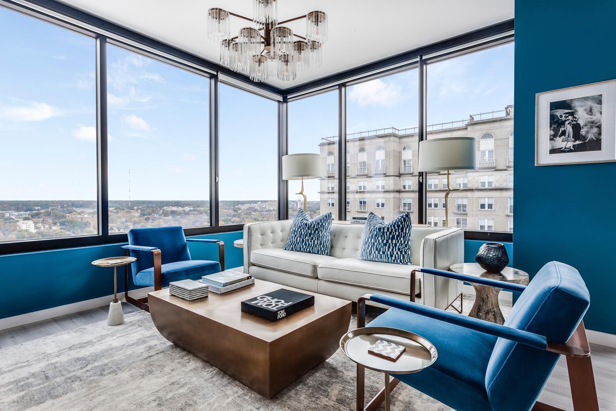 Property Image 2 - Hues of Blues with Majestic Views, Midtown