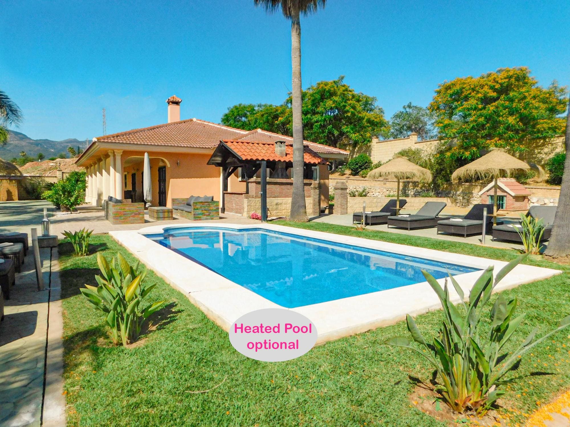 Property Image 1 - Wonderful 6 Bedroom Countryside Villa with Pool on Outskirts of Alhaurín de la Torre