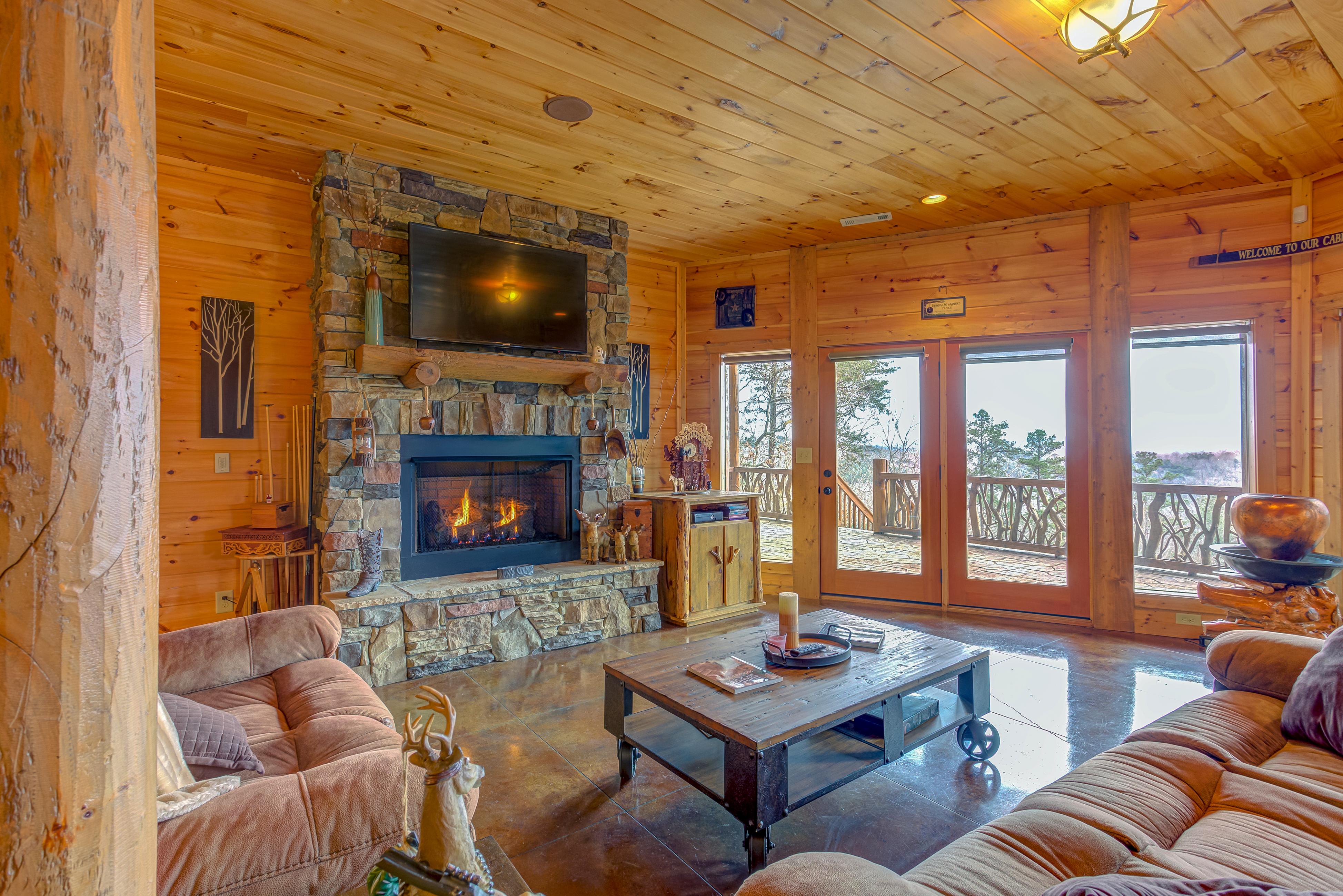 Property Image 2 - Cinnamon Bear Lodge
