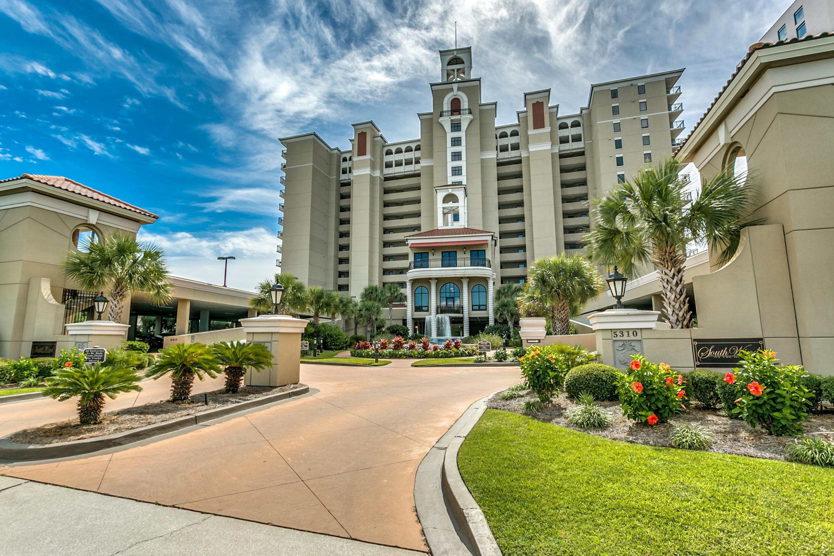 Property Image 2 - Spacious Oceanfront Condo with Spectacular Views