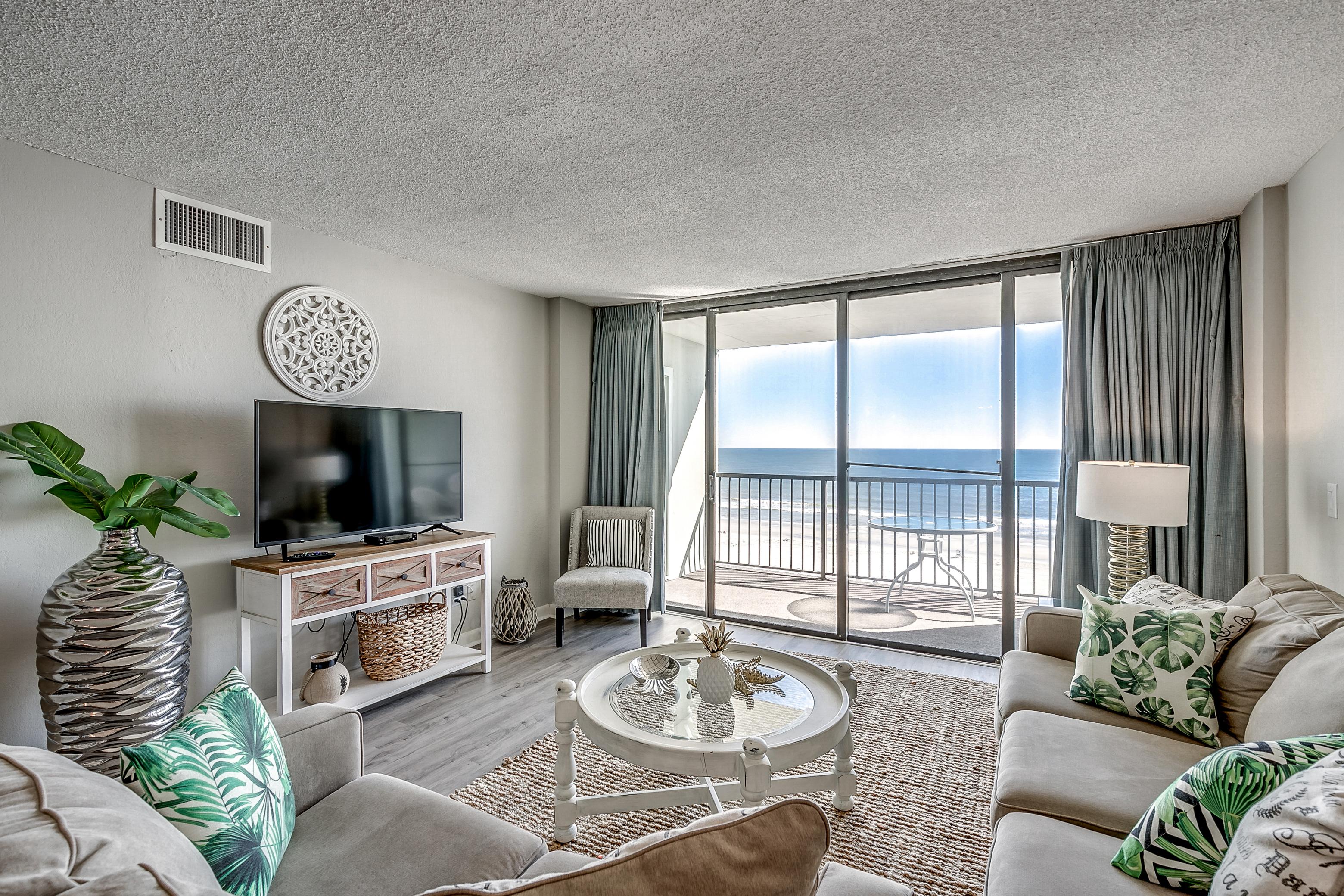Property Image 2 - Remodeled Oceanfront Condo with Beautiful Views 