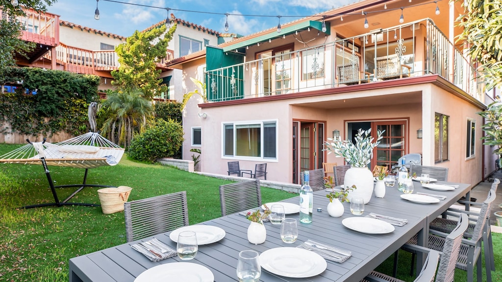 Welcome to Las Olas!