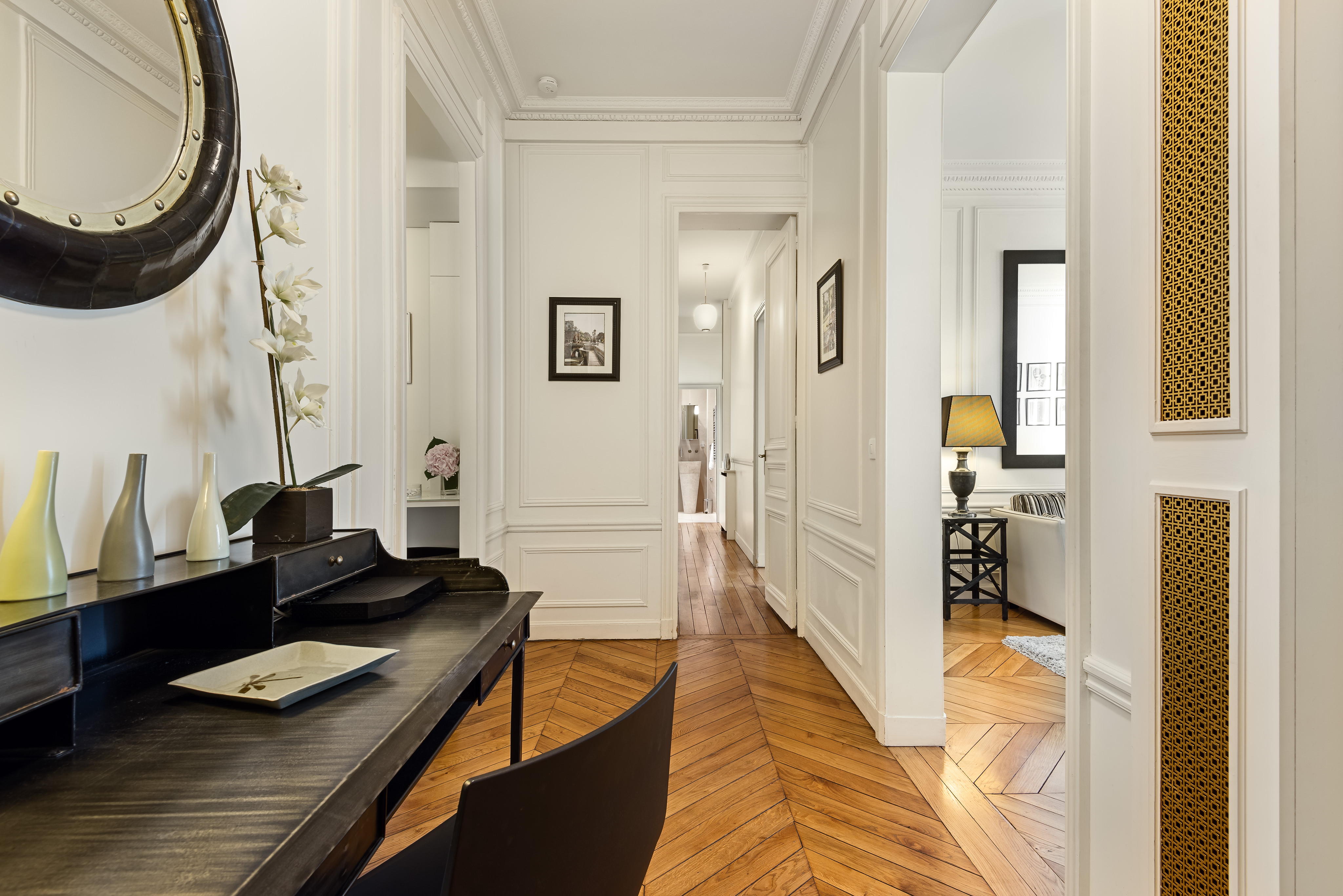 Property Image 2 - Beautiful Upscale Apartment; Walk to Rue Cler Market & Museums