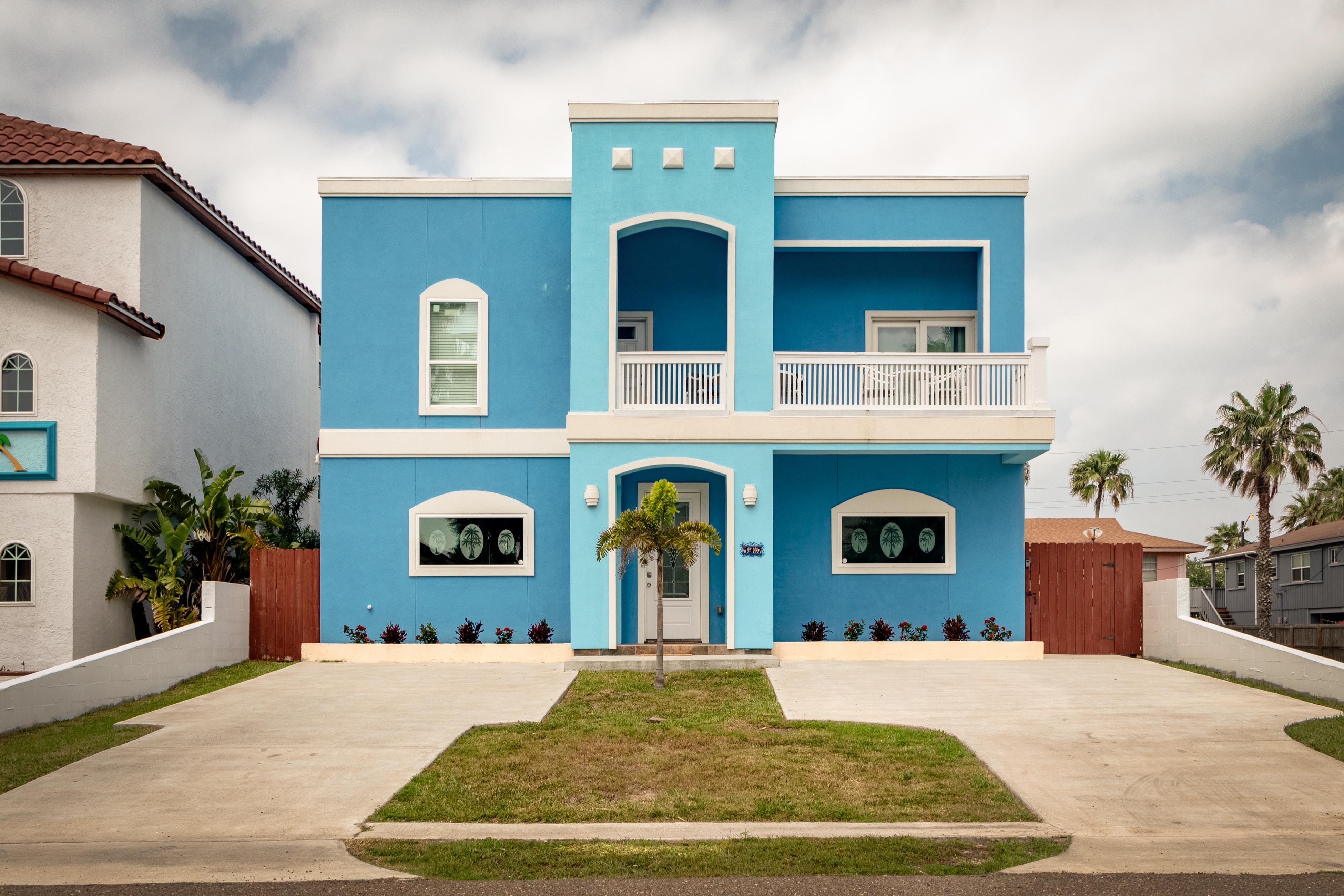 Property Image 1 - Blue Dolphin Beach House