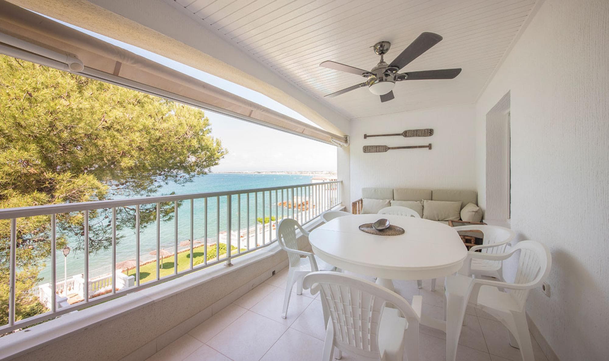 Property Image 1 - Radiant Apartment with Direct Access to Two Beaches