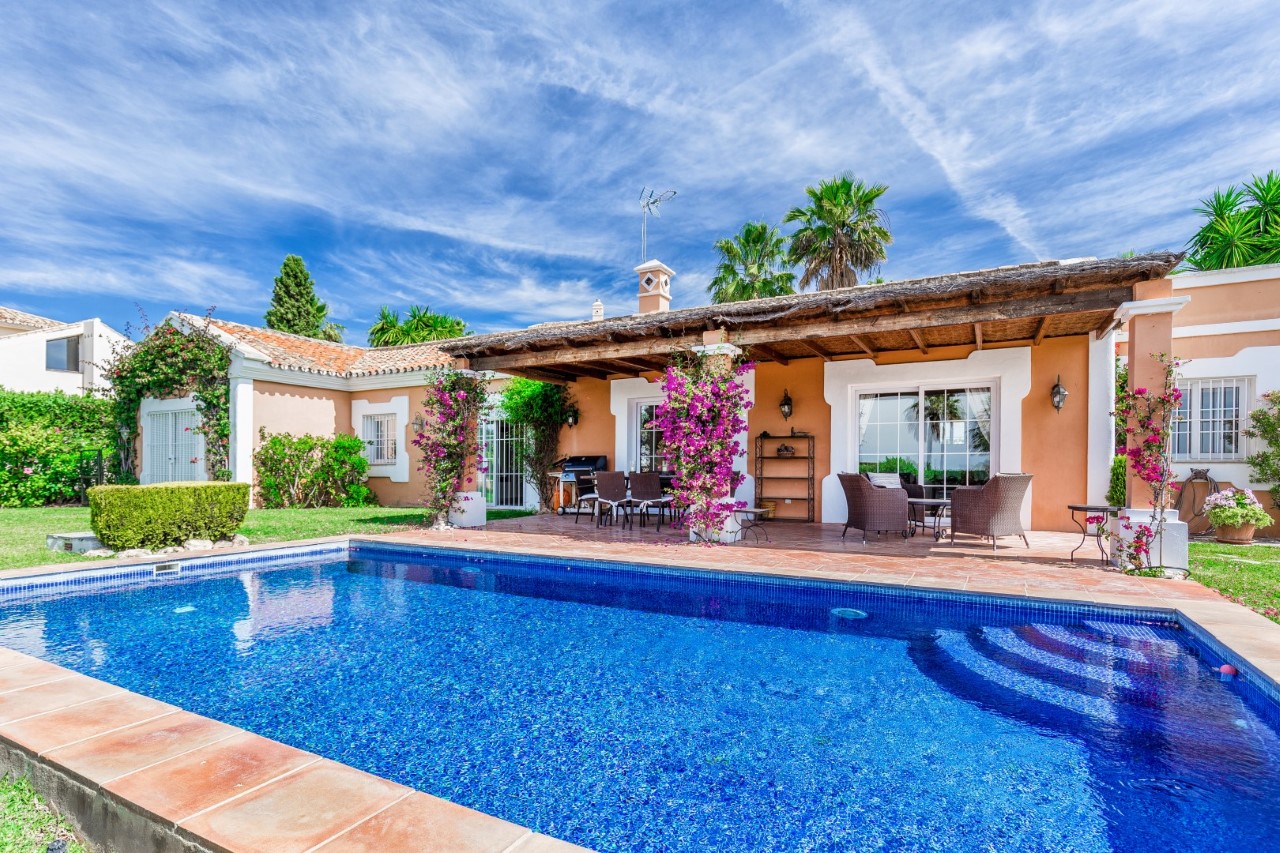 Property Image 1 - Charming Villa with Beautiful Gardens and Private Pool