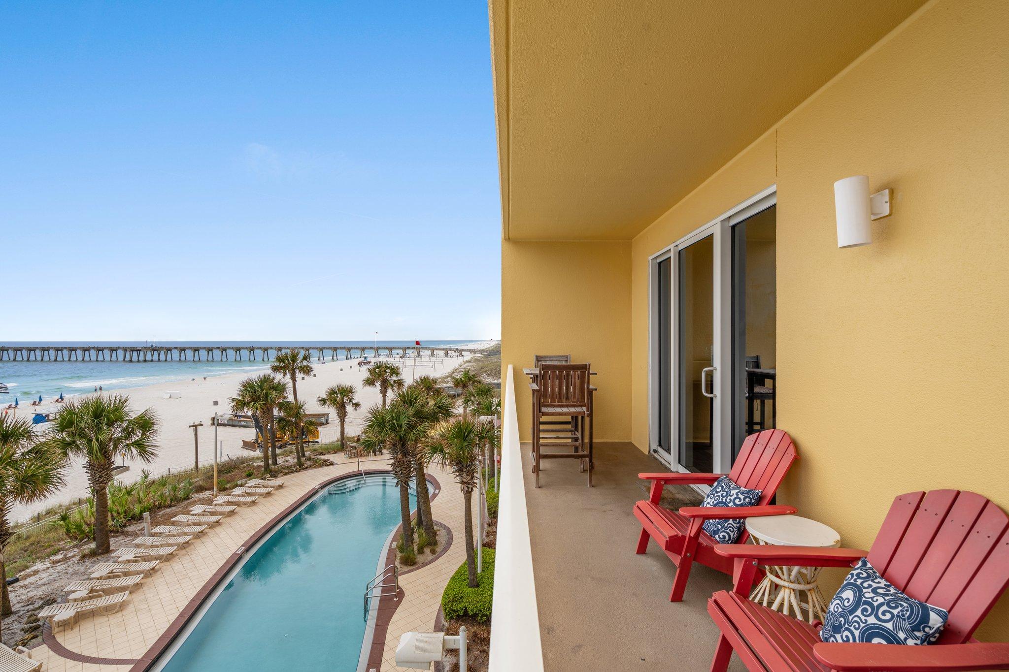 Property Image 1 - Condo Unit facing Gulf! Master room views Beach! Pool & Hot Tub!