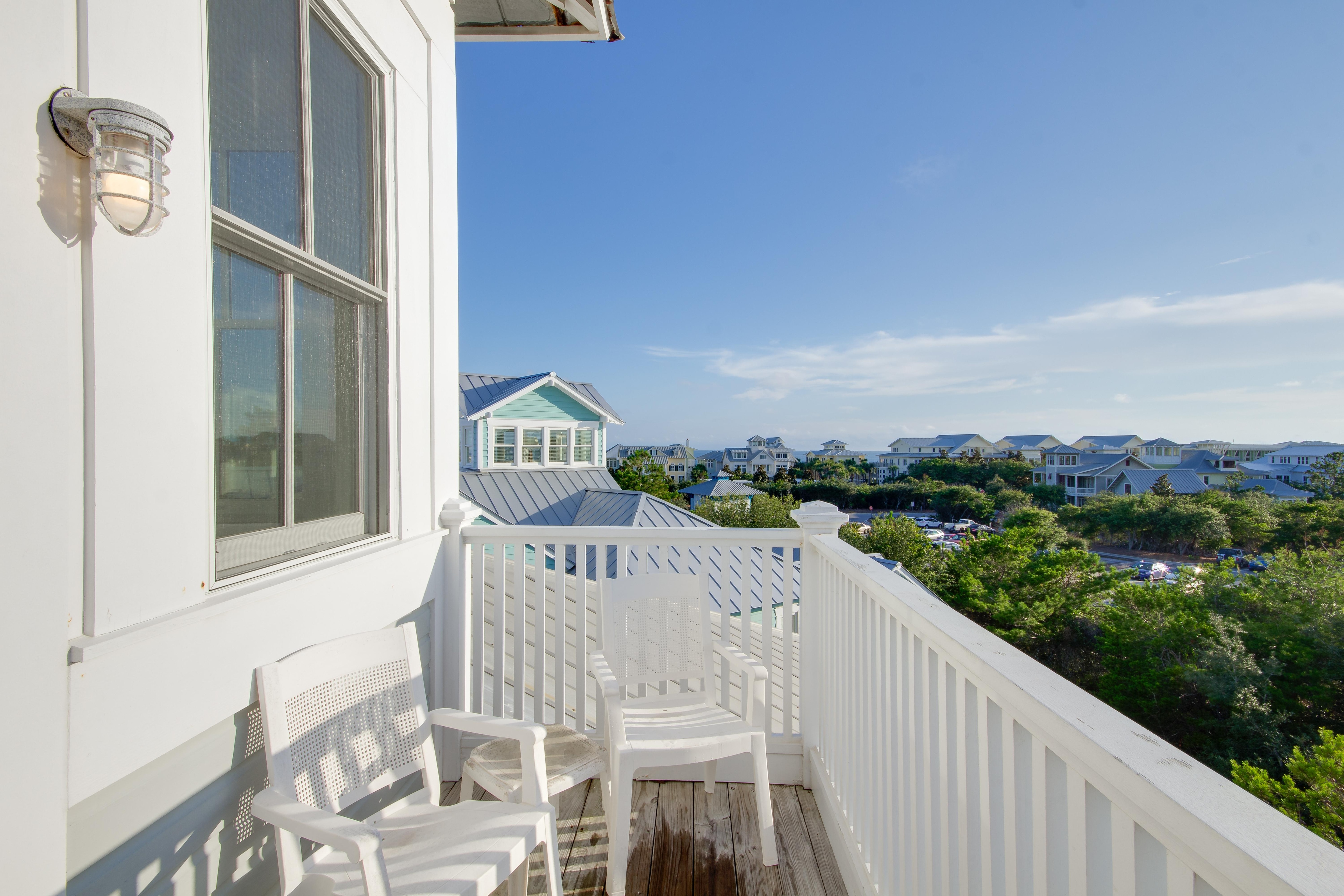 Beautiful Gulf Views On The 3rd Floor Private Balcony.