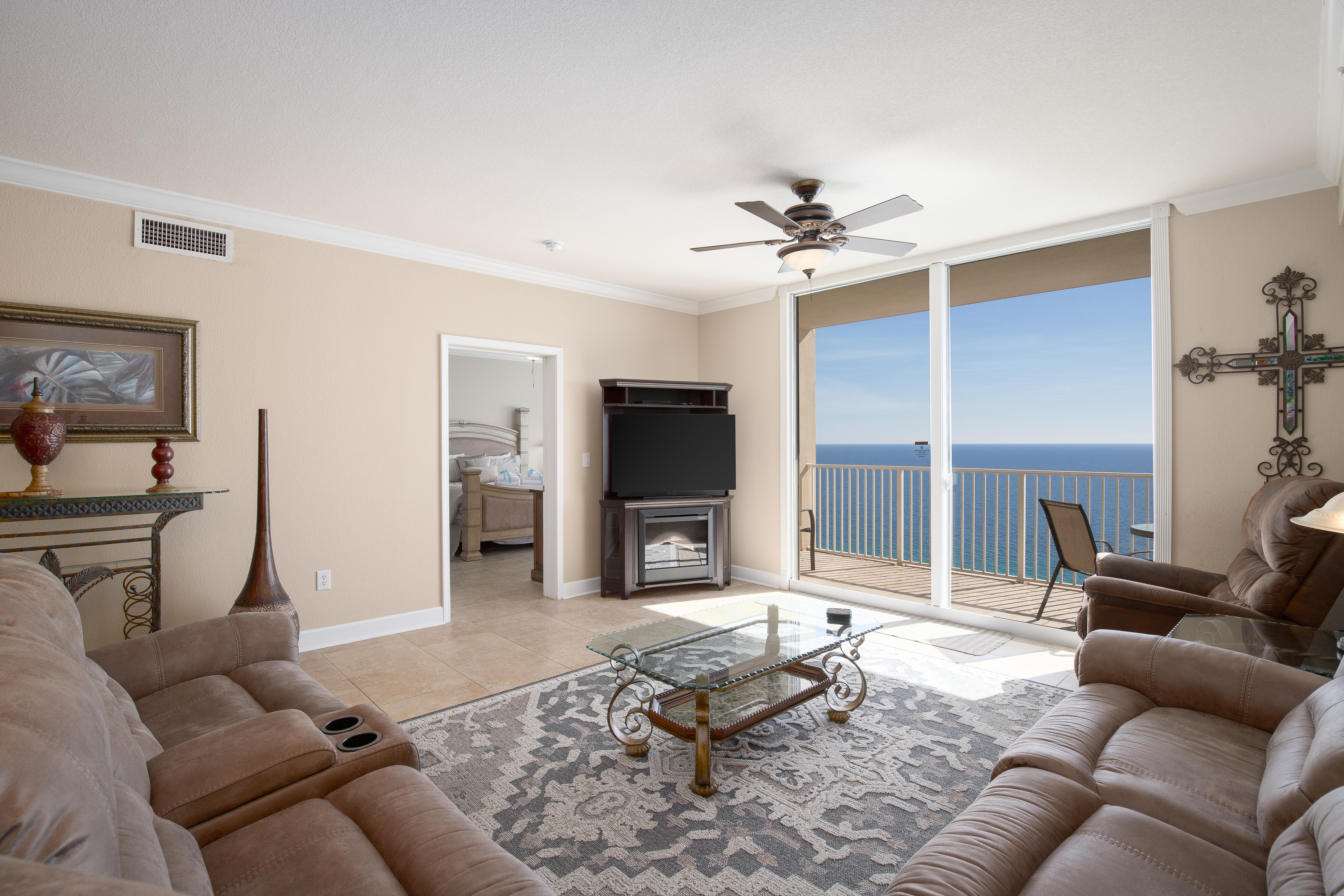 Property Image 2 - Beachfront Unit With Breathtaking Views!