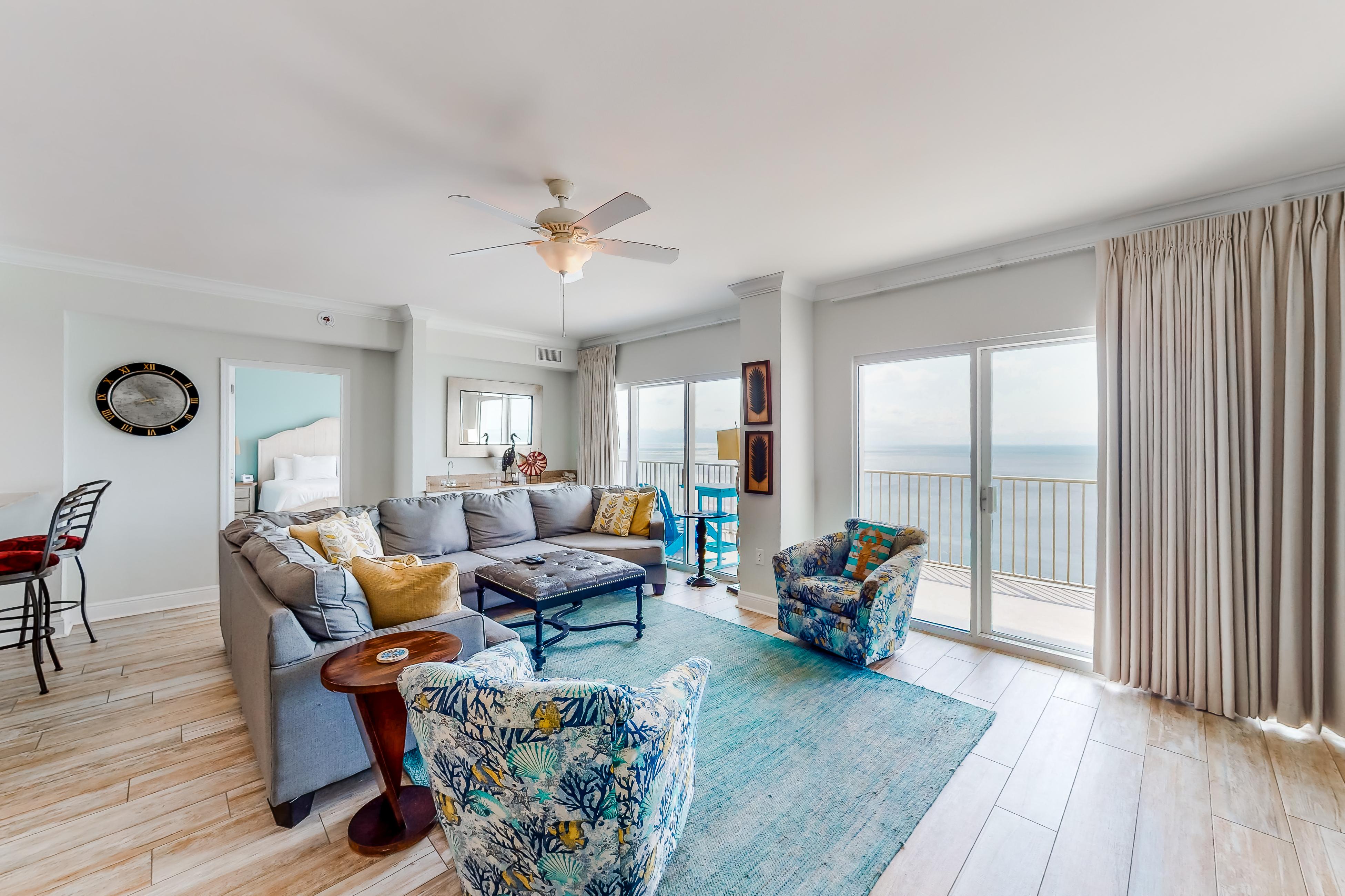 Property Image 1 - Crystal Shores West PH1403