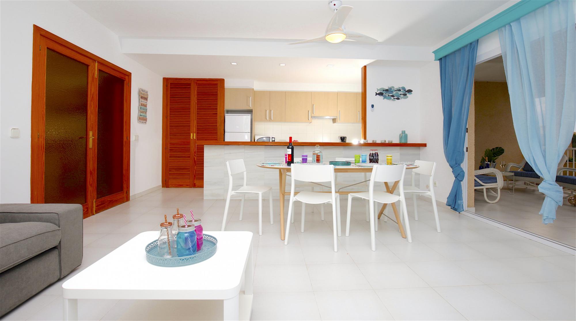 Property Image 2 - Sea View Serene Bright Apartment with Terrace