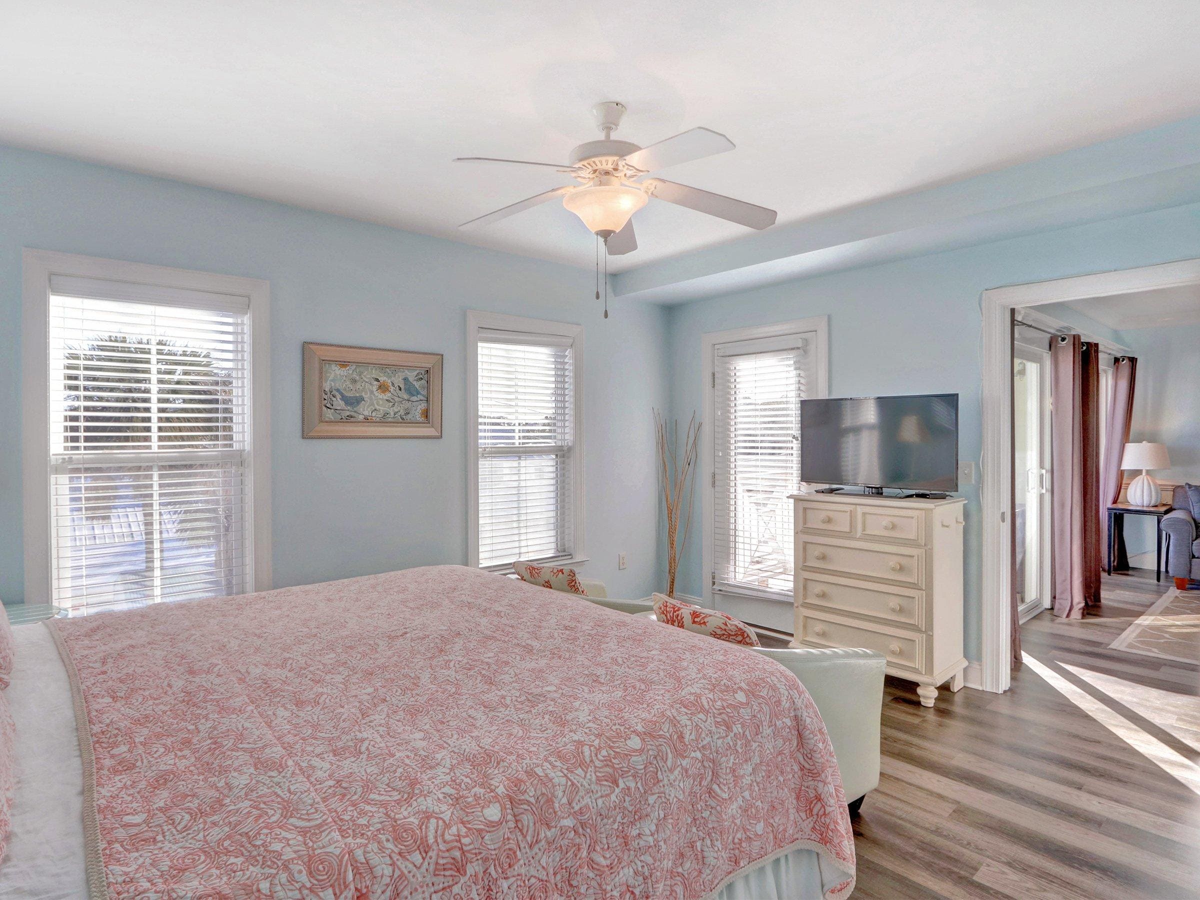 Cute Condo on South Side of Tybee Cute Condo on South Side of Tybee