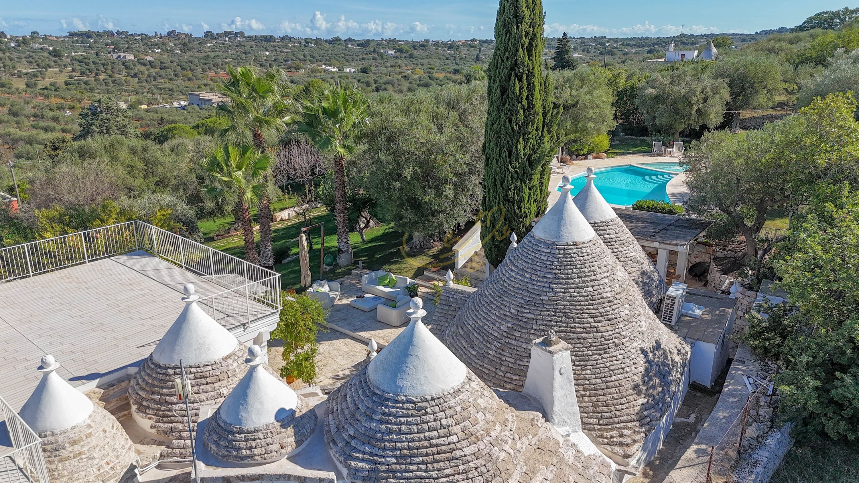 Property Image 2 - Fabulous Trulli Complex with Panoramic Countryside View