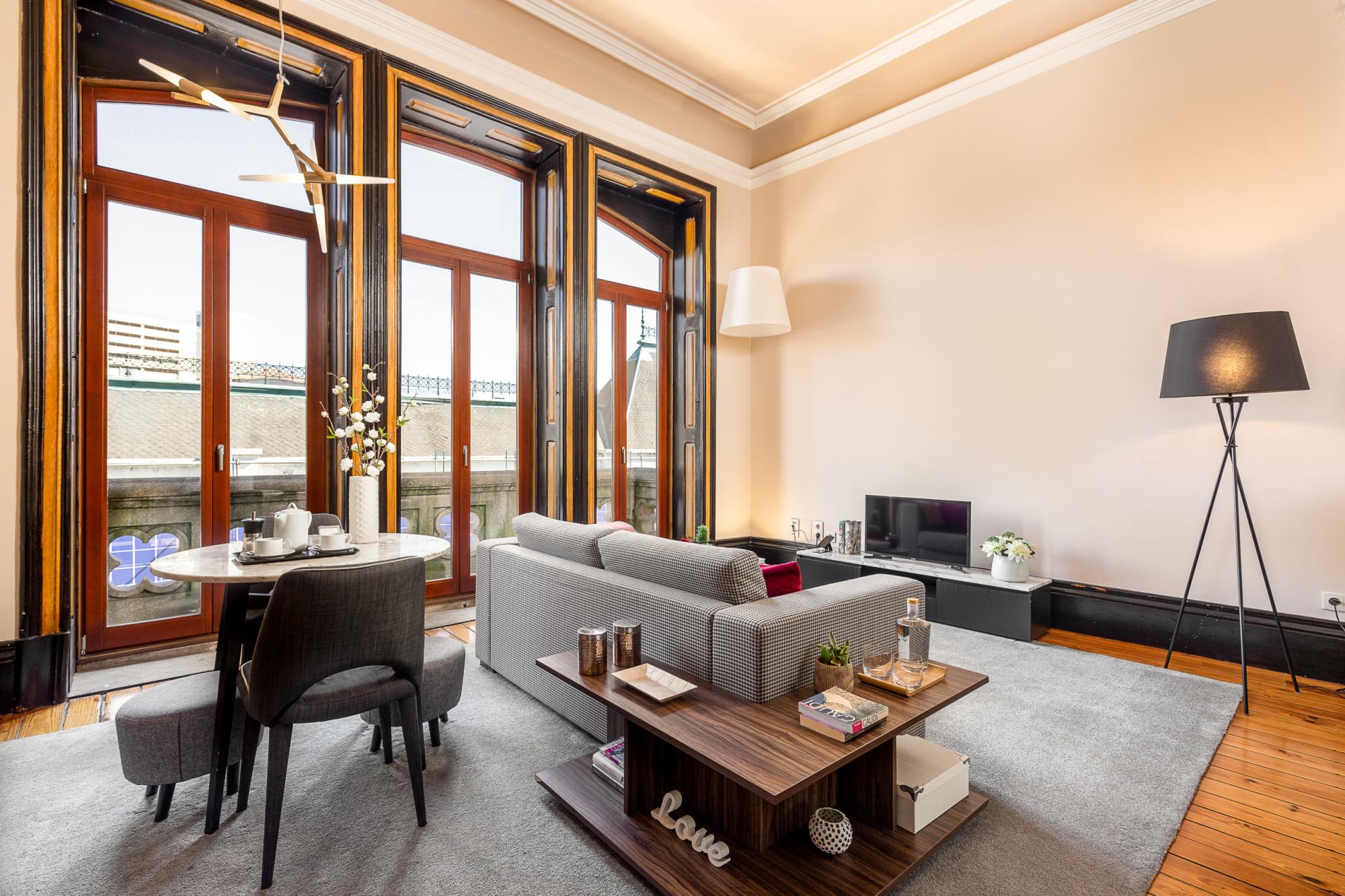 Property Image 1 - Sophisticated Grande Porto Apartment with Great Amenities and Balcony