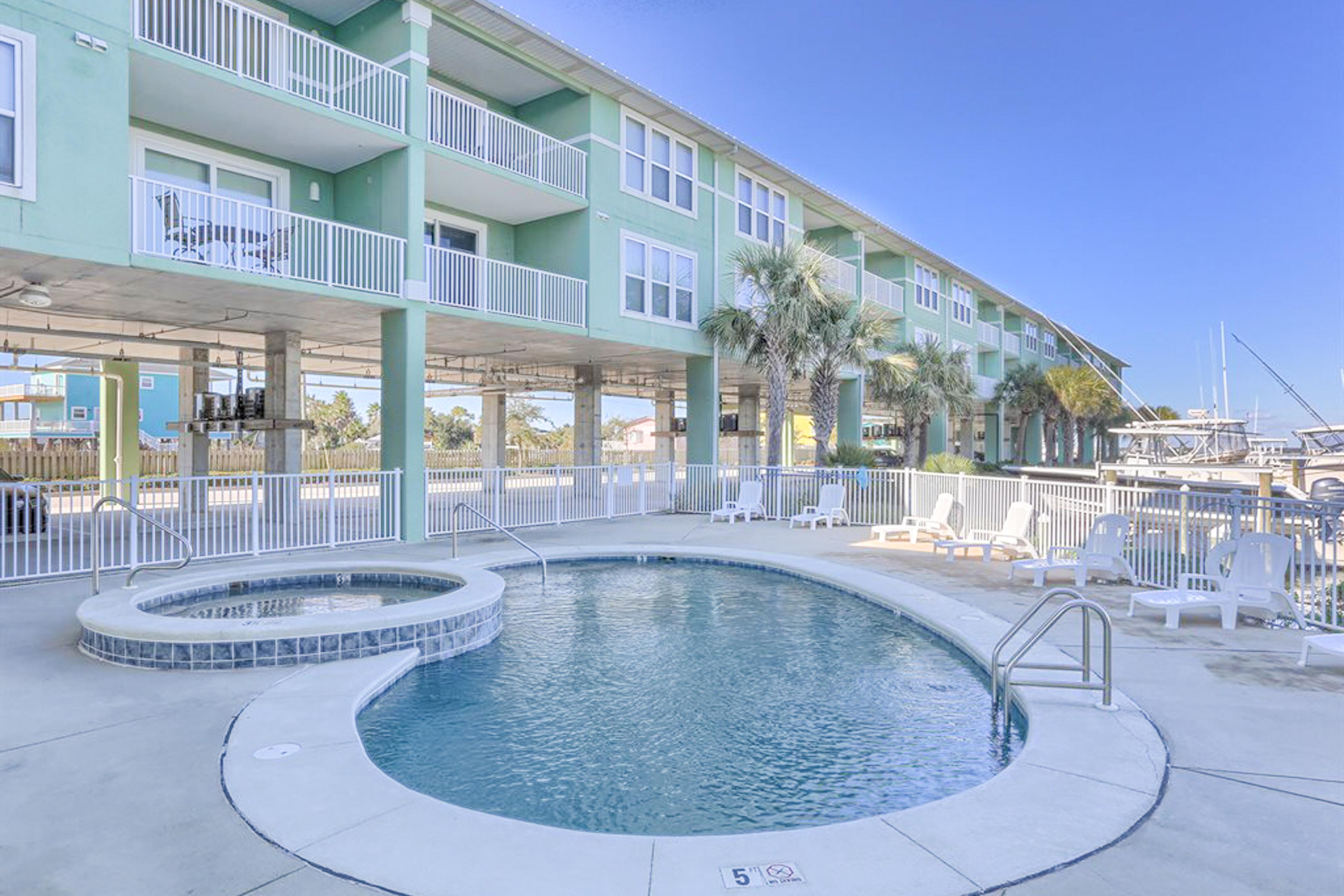 Property Image 2 - Navy Cove Harbor 1104